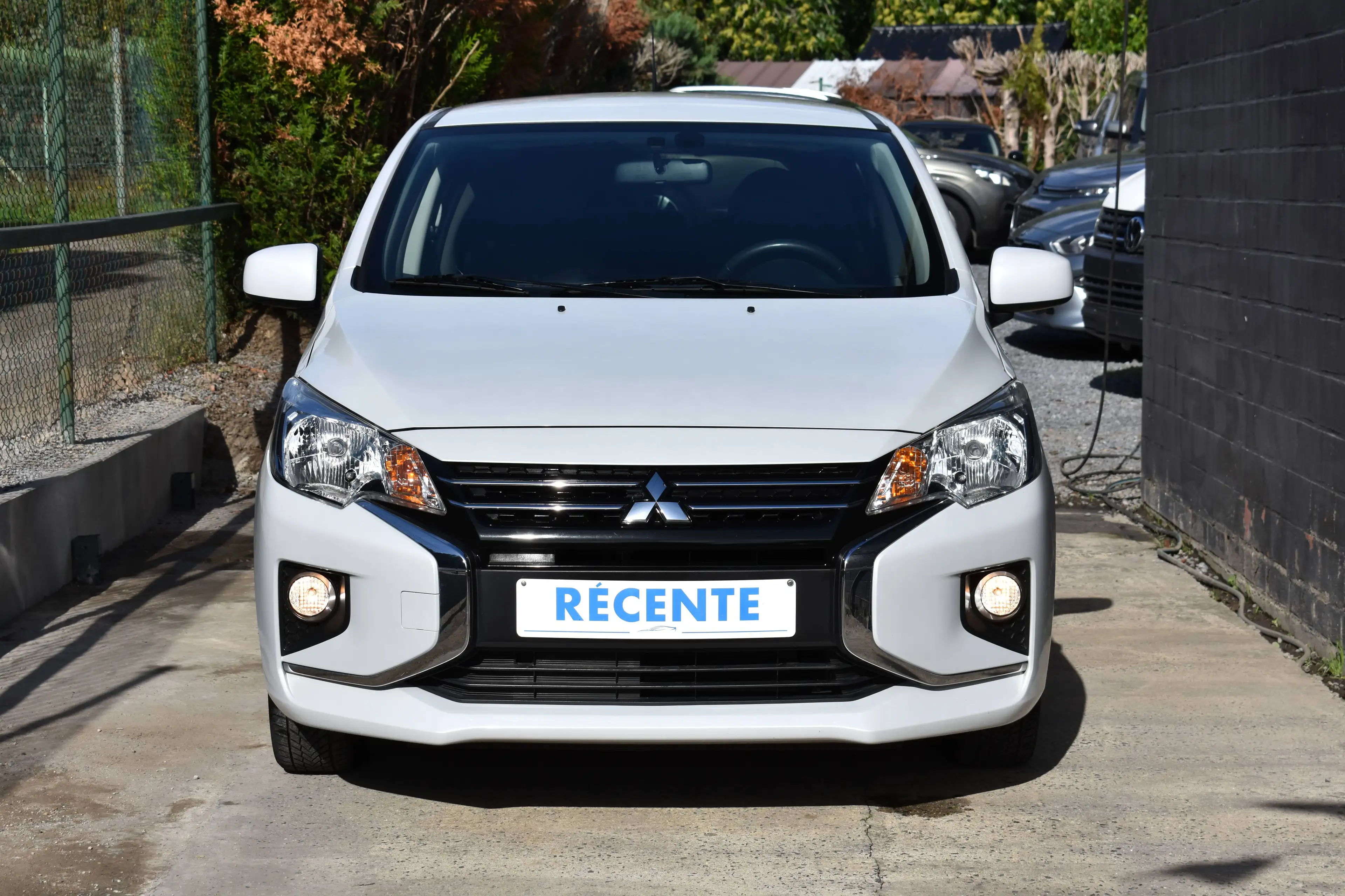 Mitsubishi Space Star Space Star 1.2i Intense / CARPLAY / AUTO CLIM / GARANTIE  ! — photo 4