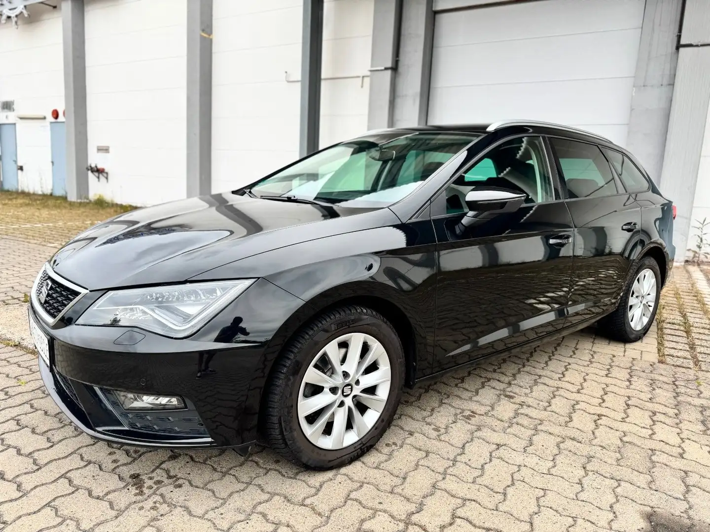 SEAT Leon ST Style*LED*NAVI*LEDER*VIRTUELL COCKPIT*BC Noir - 2