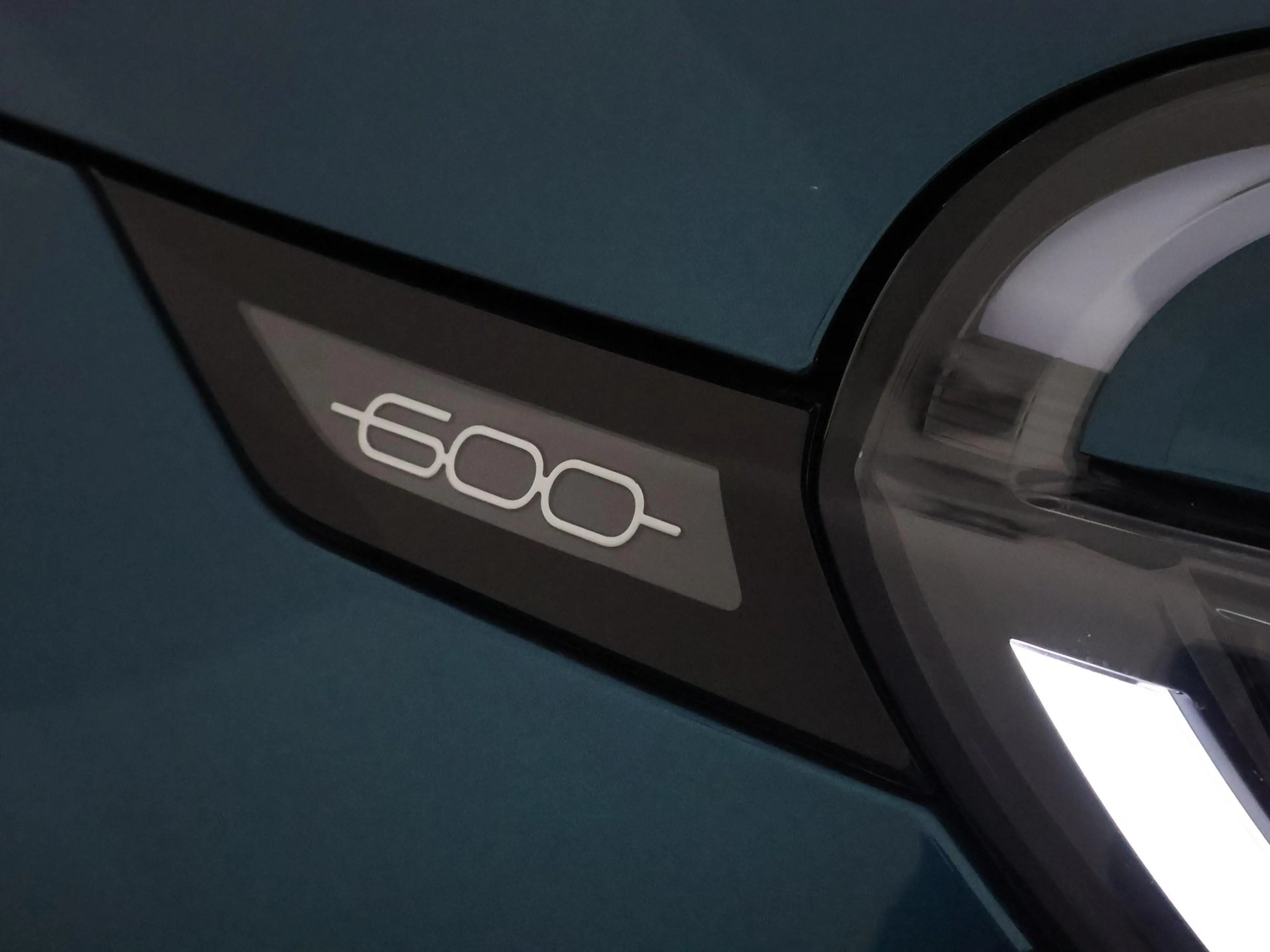 Fiat 600 1.2 Hybrid La Prima Bicolore | Garantie tot 05-203 — photo 12