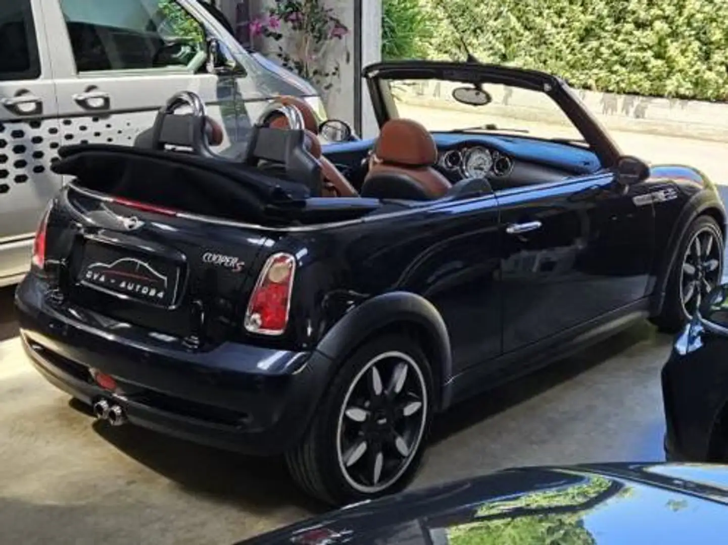 MINI Cooper S Cabrio Cabriolet Cooper S Sidewalk A Negro - 2