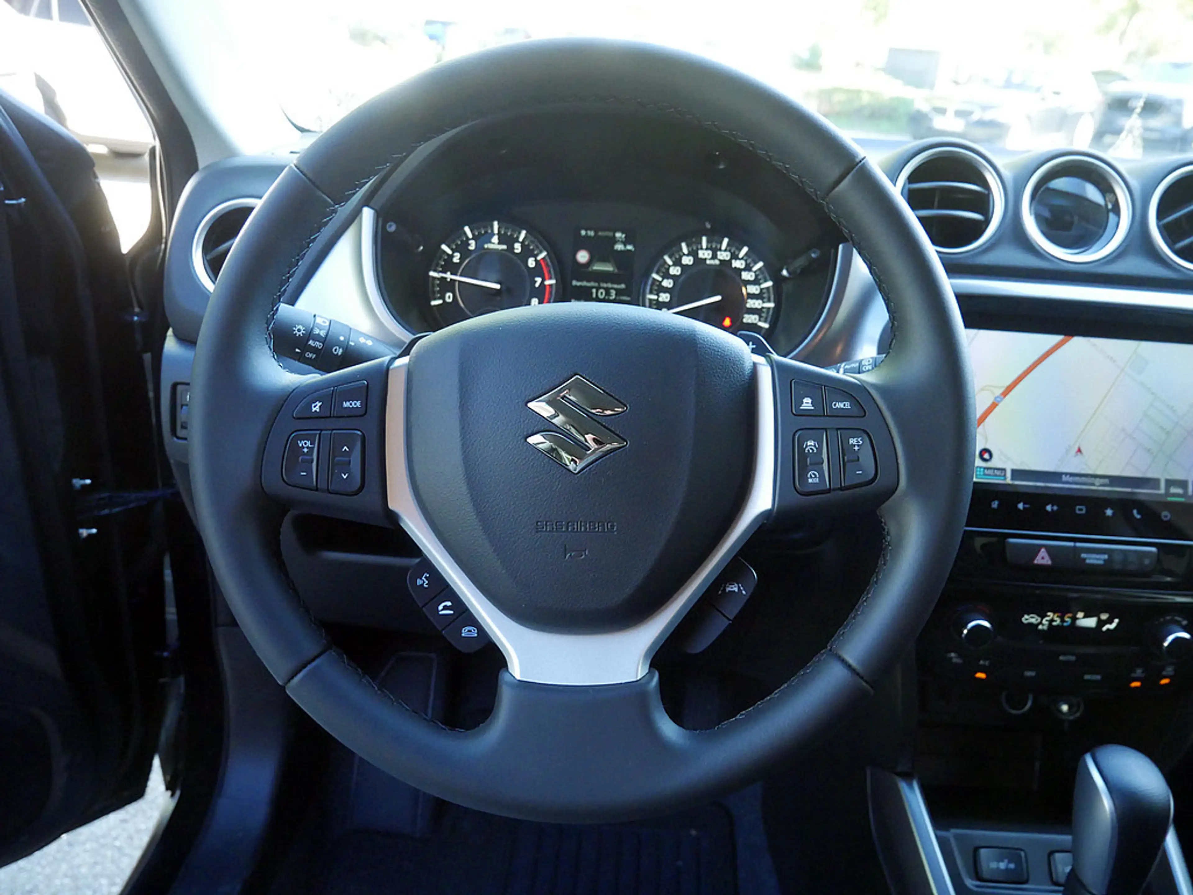 Suzuki Vitara 1.4 Hybrid Allgrip Comfort SHZ ACC LED — photo 12
