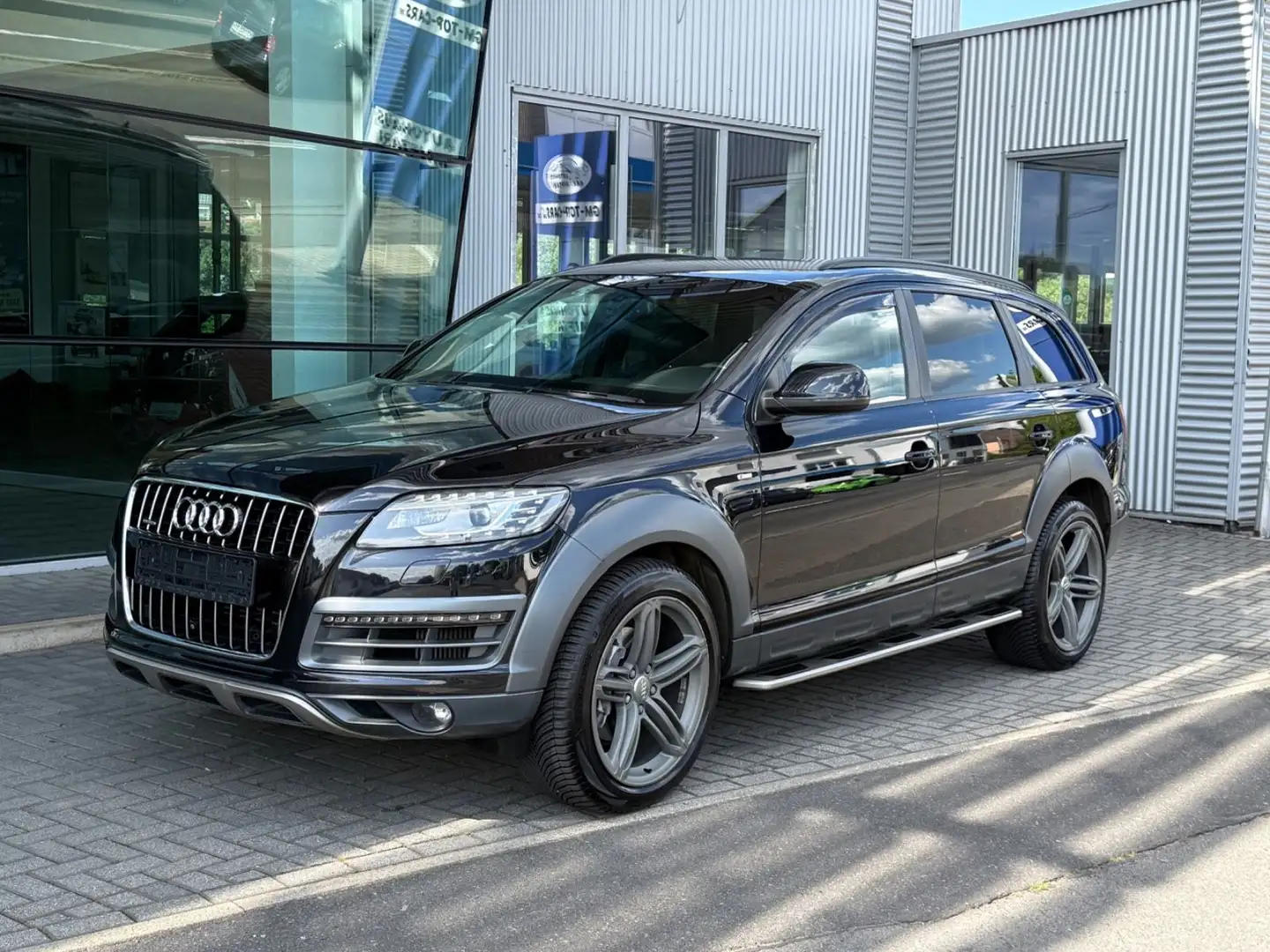 Audi Q7 3.0 TDI quattro S Line Offroad Kamera MMI AHK Zwart - 1