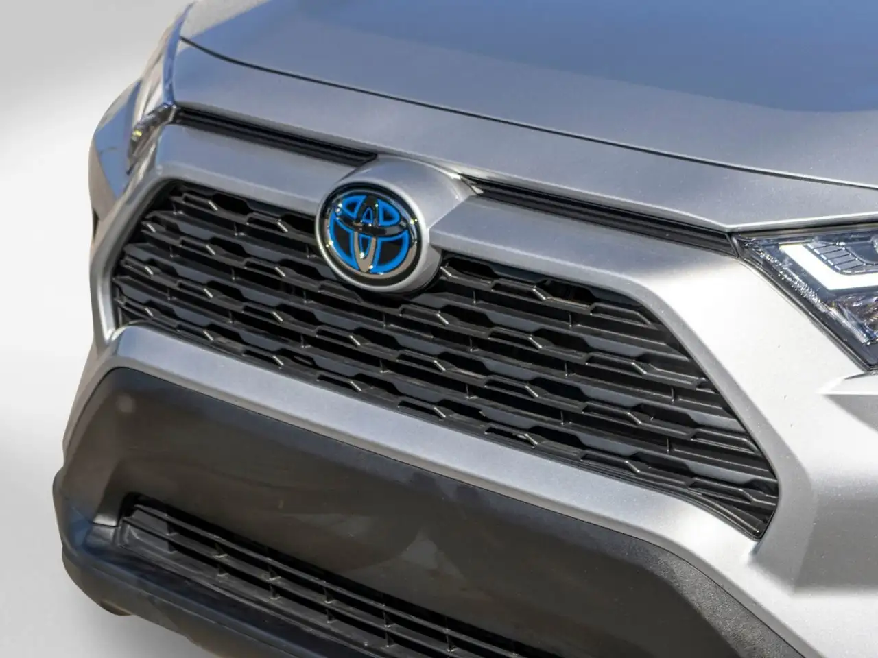 Toyota RAV 4 photo Toyota RAV 4