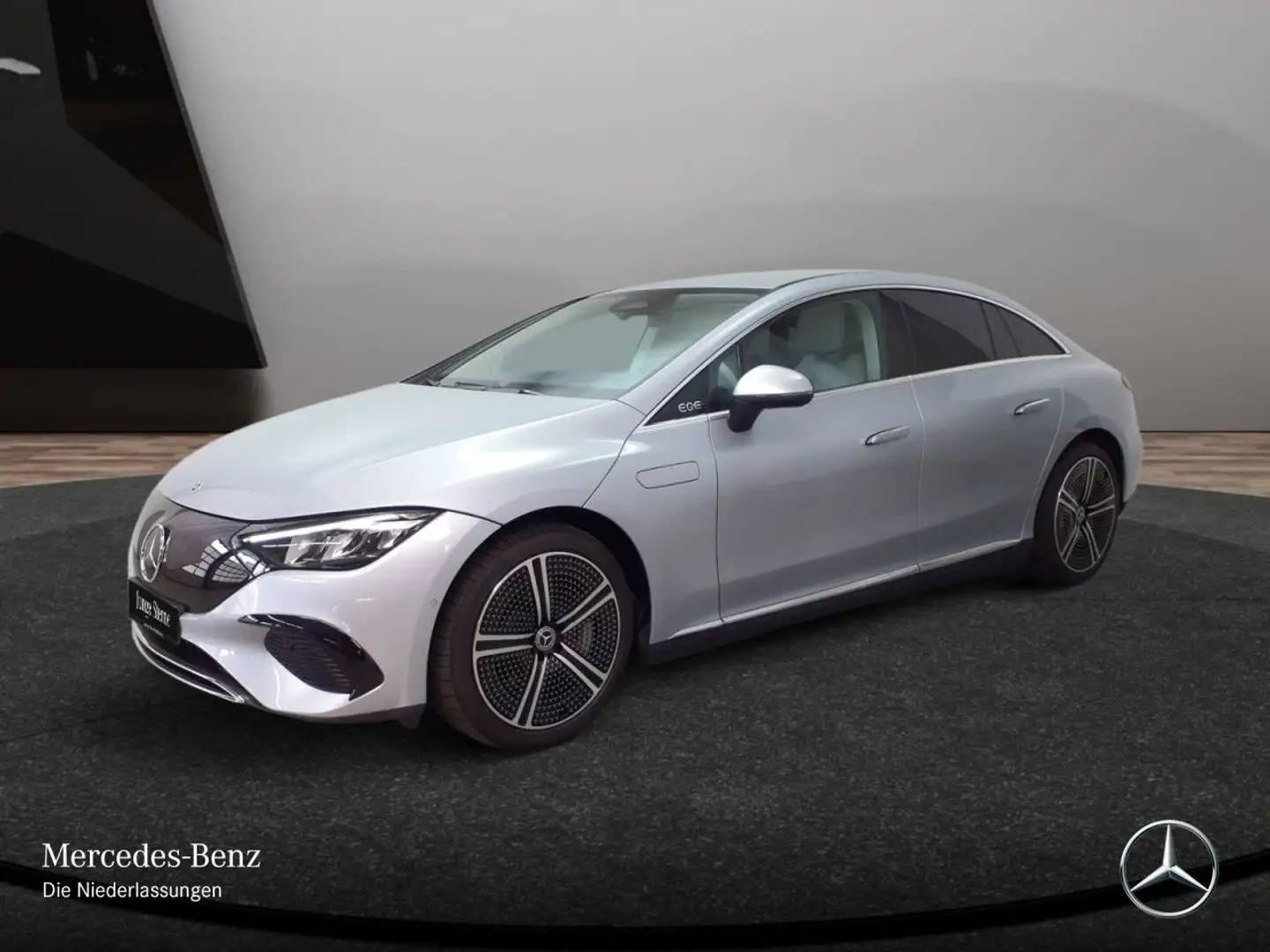 Mercedes-Benz EQE 350 WideScreen Distr. LED AHK Kamera Totwinkel Ezüst - 2