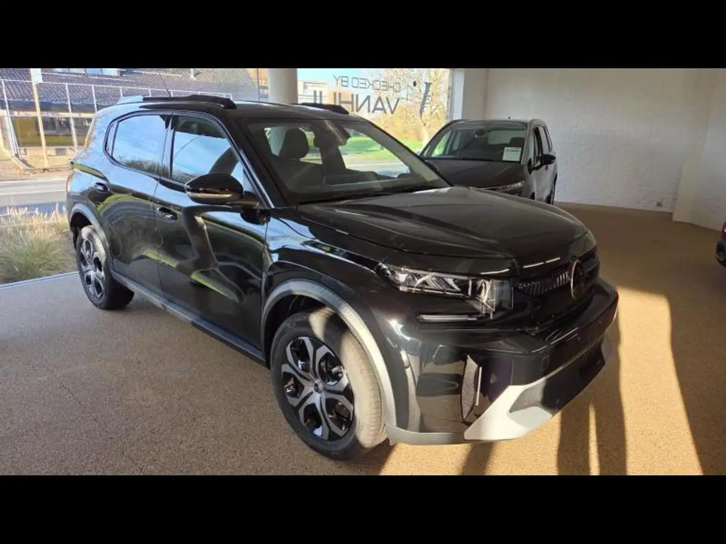 Citroen C3 Aircross PLUS Schwarz - 2