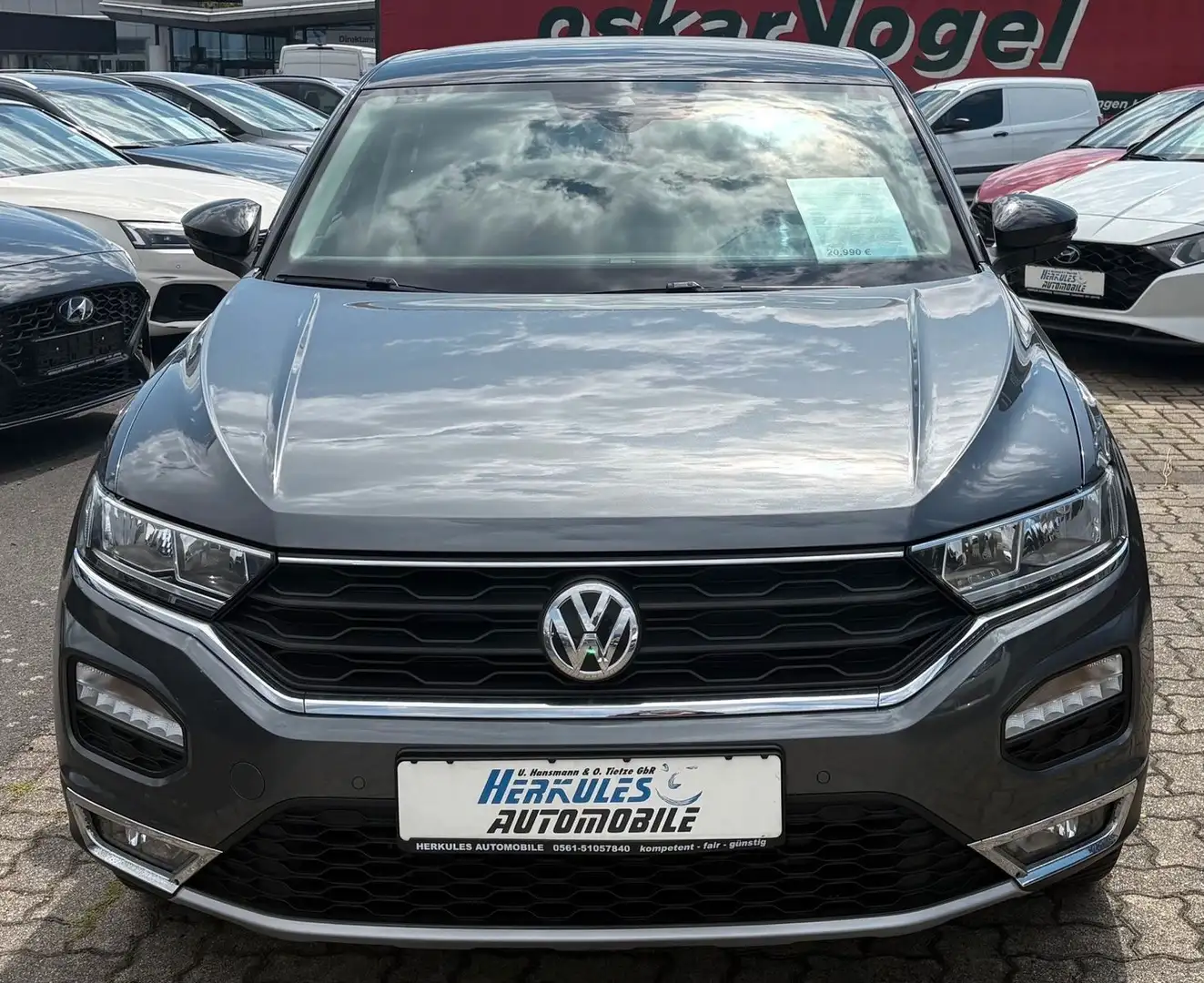 Volkswagen T-Roc IQ.DRIVE 1.5l Navi/Sitzheizung/Kamera/PDC Grijs - 2