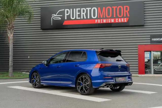 Volkswagen Golf view 4