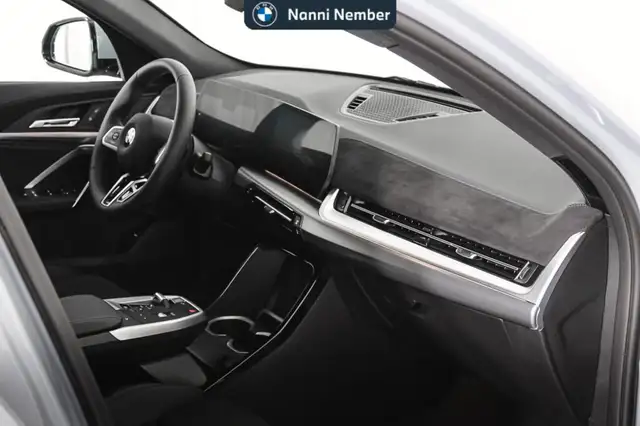 BMW X2 view 8