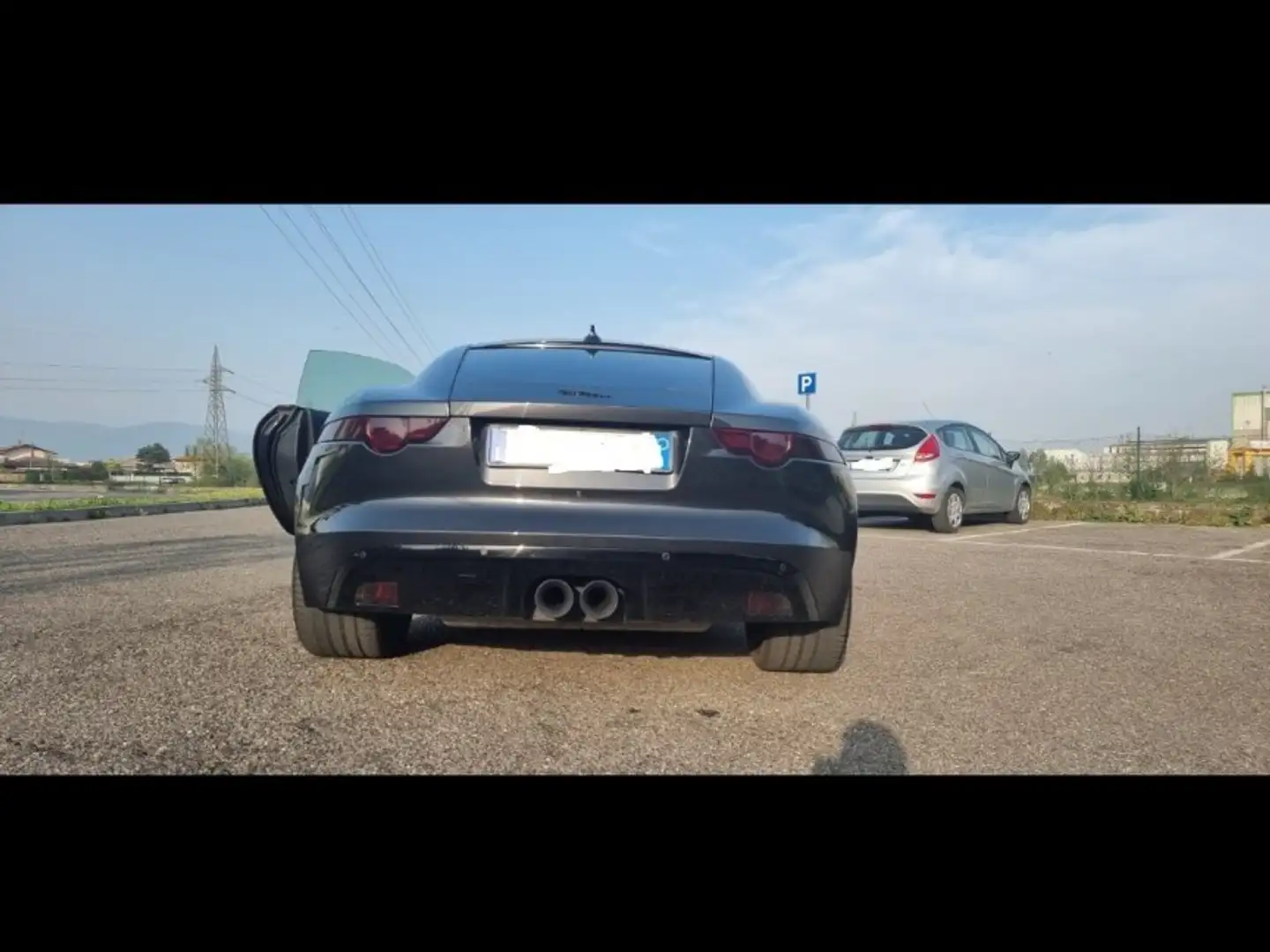 Jaguar F-Type Coupe 3.0 V6 S auto - 2