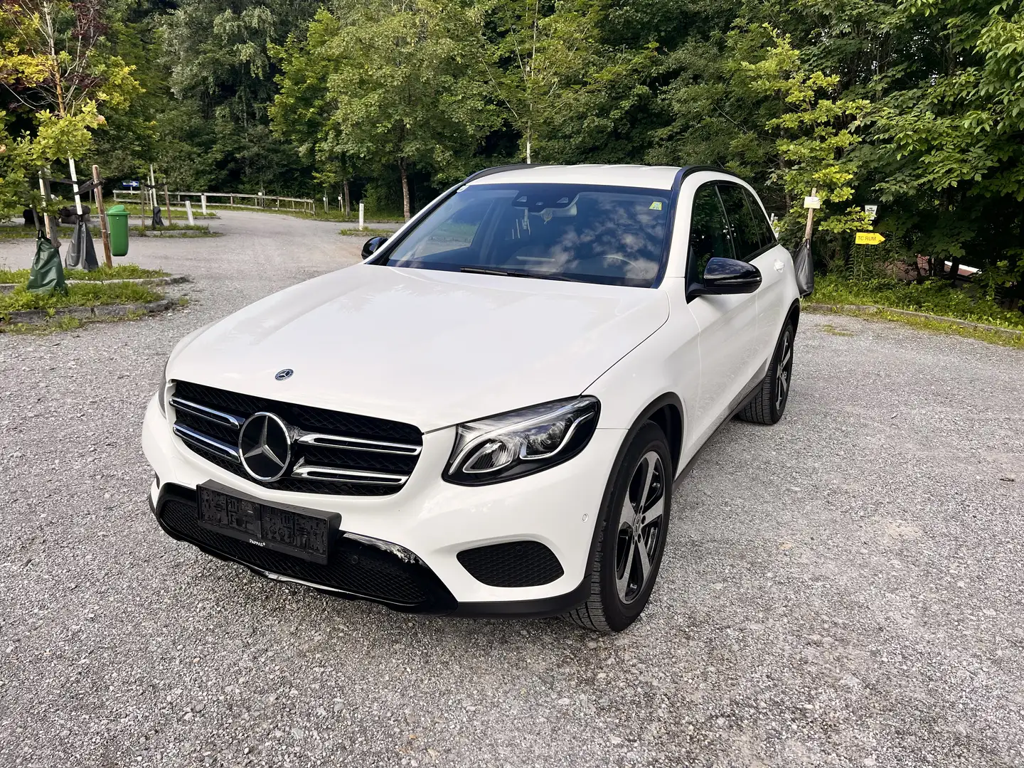 Mercedes-Benz GLC 220 220d 4MATIC Aut. Weiß - 1