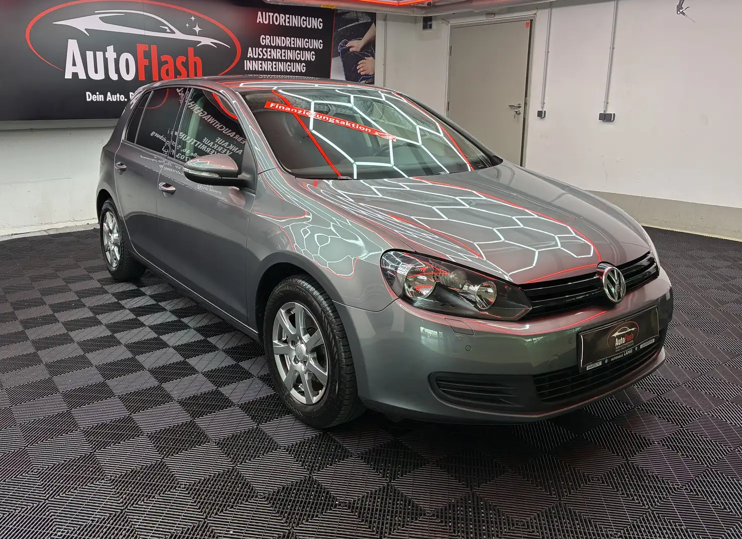 Volkswagen Golf Trendline Pickerl Neu! Grau - 2