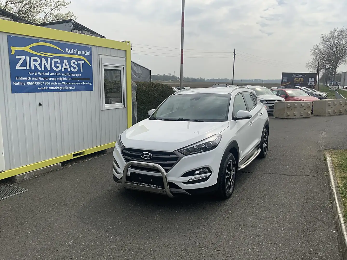 Hyundai TUCSON Tucson 2,0 CRDi 2WD Style Aut.Pickerl bis 12/20... Weiß - 1