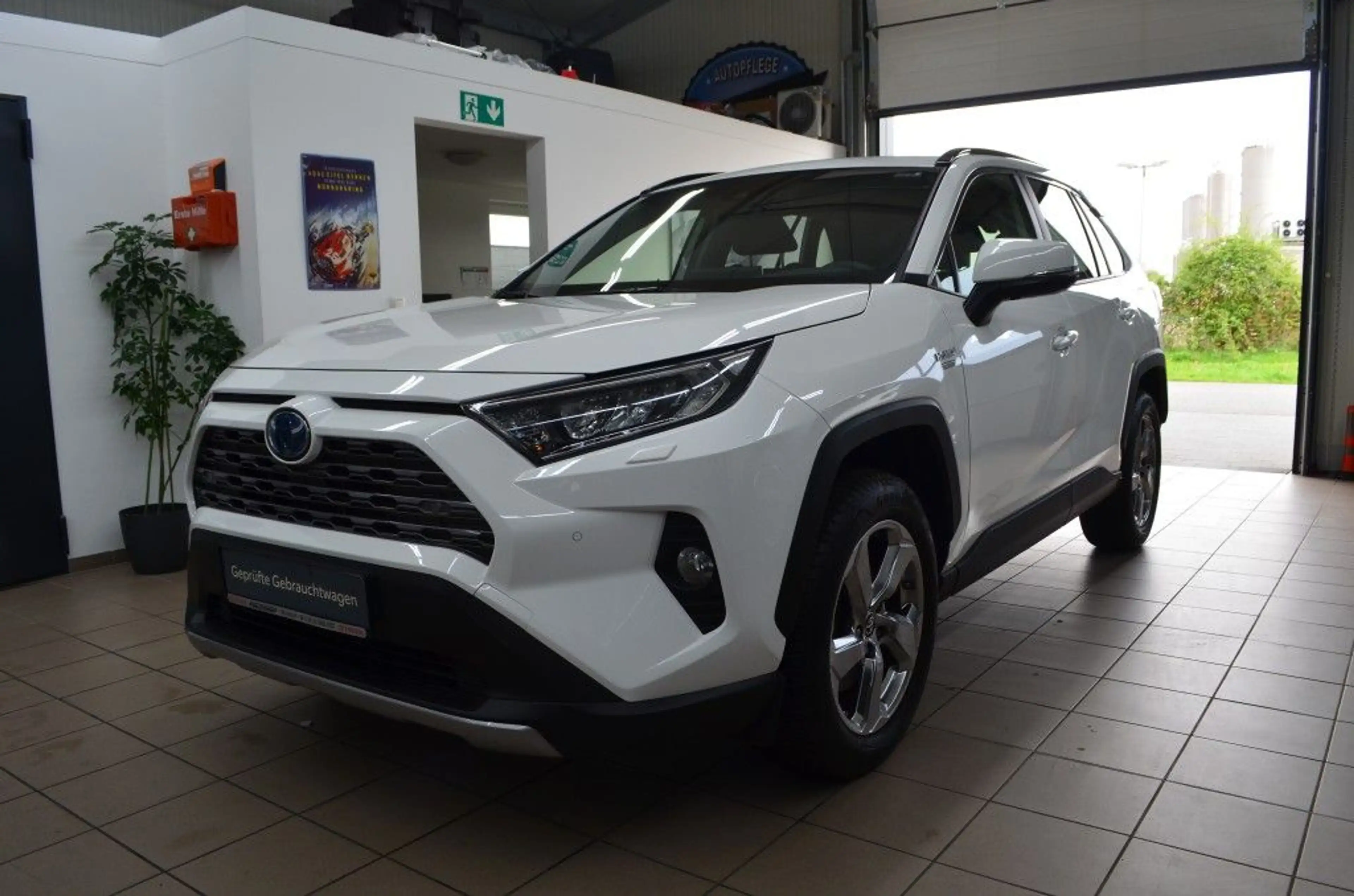 Toyota RAV 4 2.5 4x2 Hybrid Team D+Technik P.+ALLWETTERREIFEN — photo 3