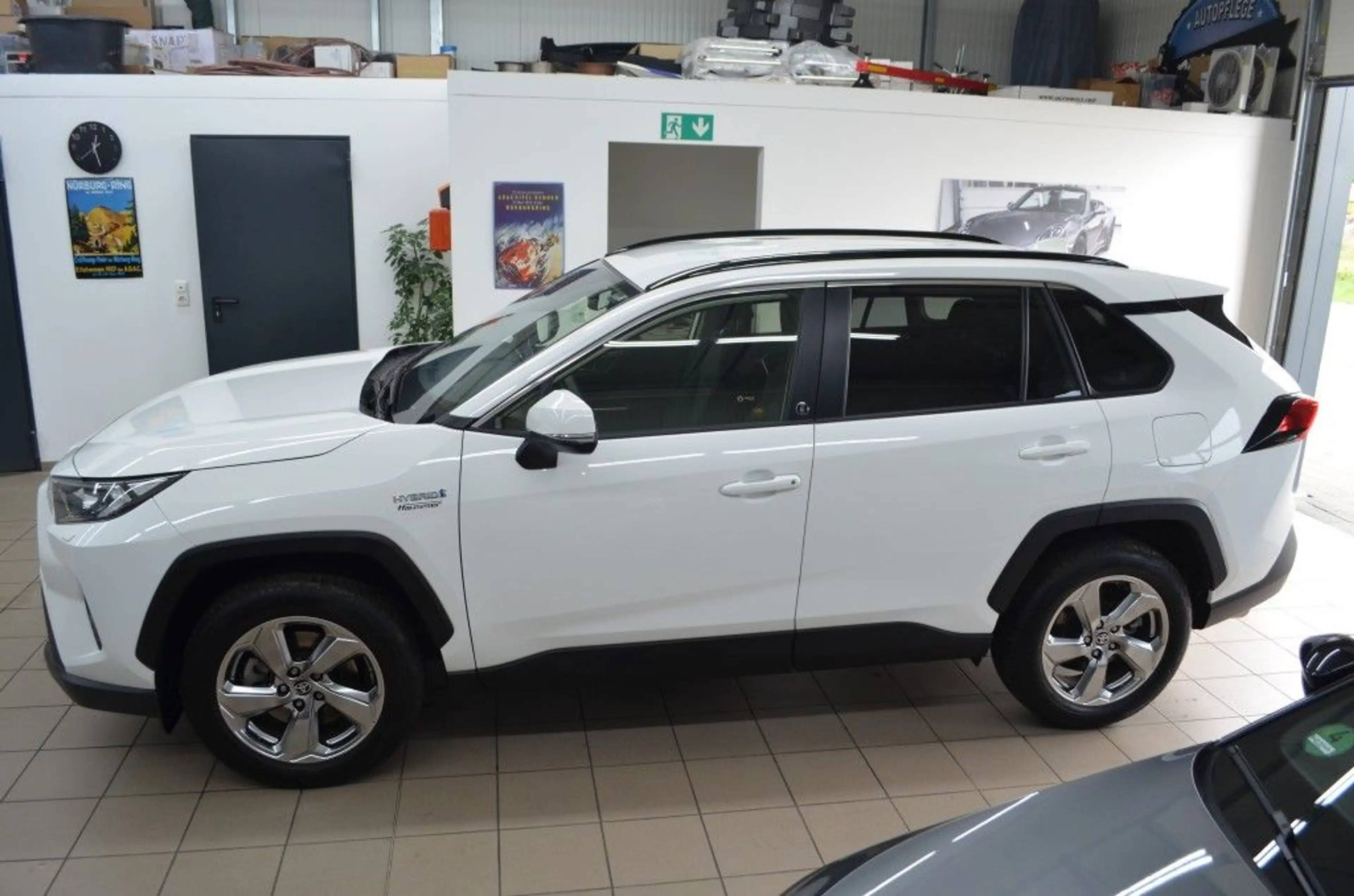 Toyota RAV 4 2.5 4x2 Hybrid Team D+Technik P.+ALLWETTERREIFEN — photo 5