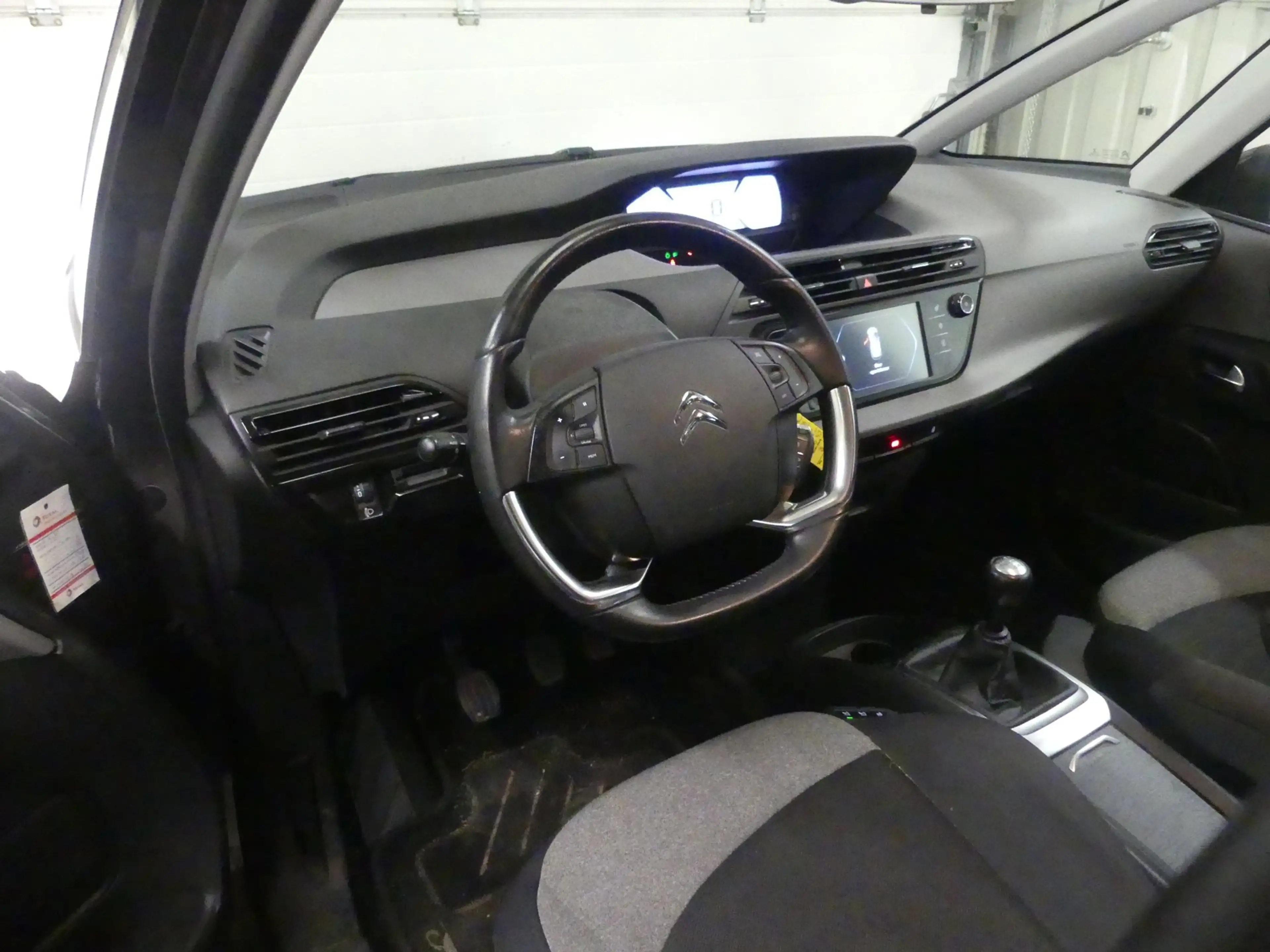 Citroen C4 Picasso 1.2 PureT Selection - Navigatie - Keurig Onderhoud — photo 9