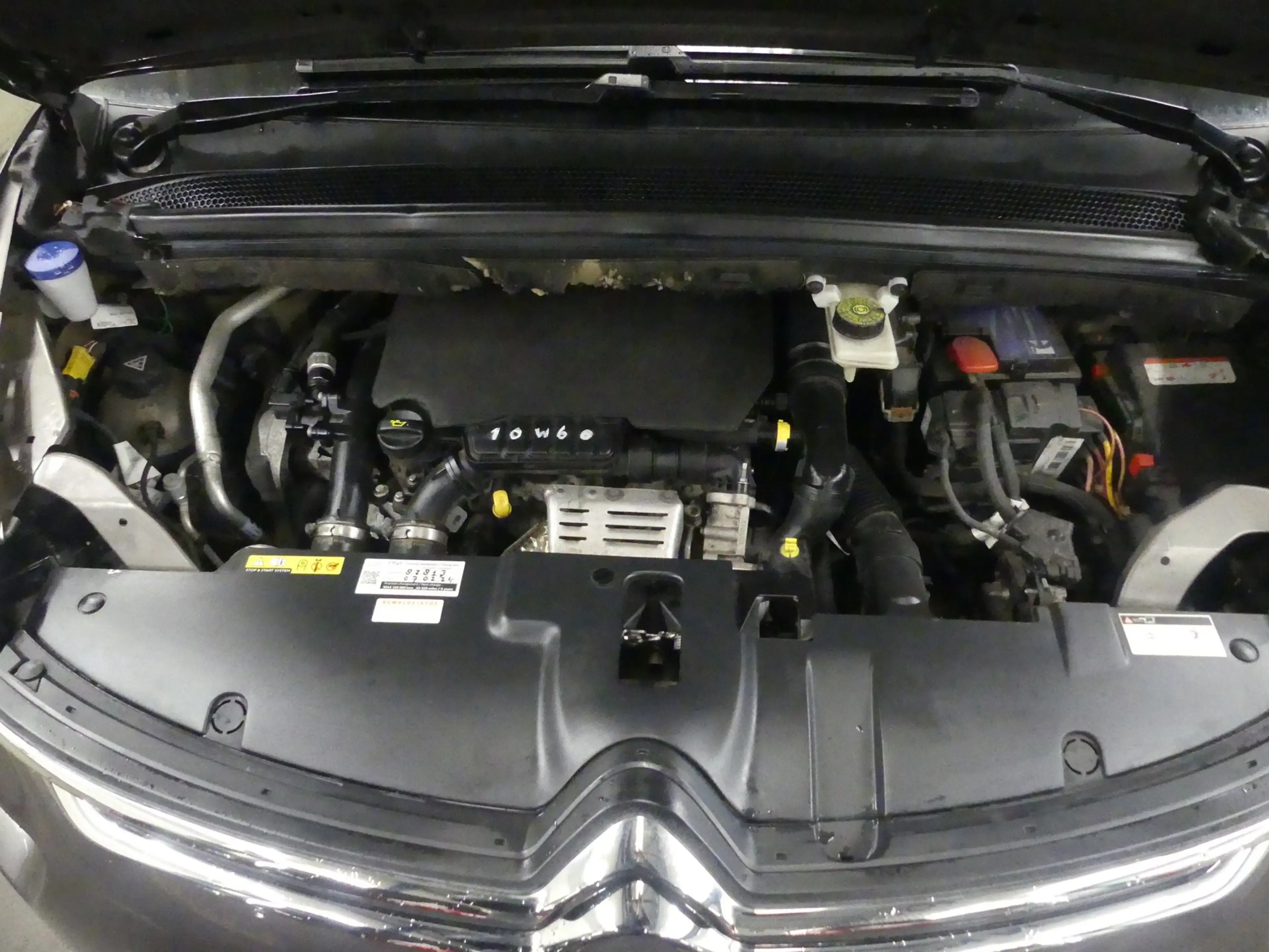 Citroen C4 Picasso 1.2 PureT Selection - Navigatie - Keurig Onderhoud — photo 14
