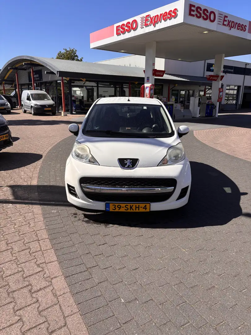 Peugeot 107 1.0 12V 5DR Apple carplay & Airco White - 1