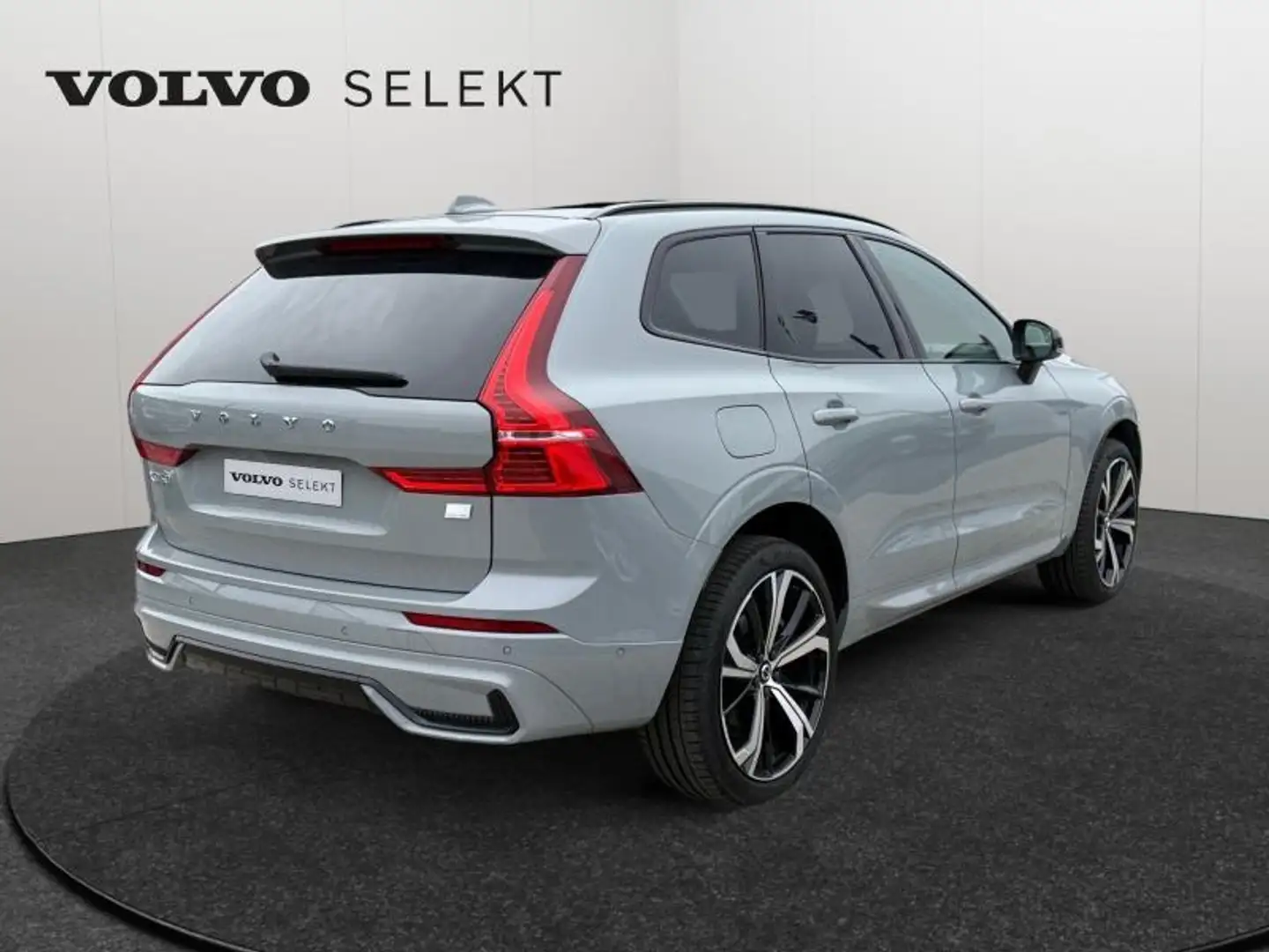 Volvo XC60 T8 Ultimate Dark / Hybride Gris - 2