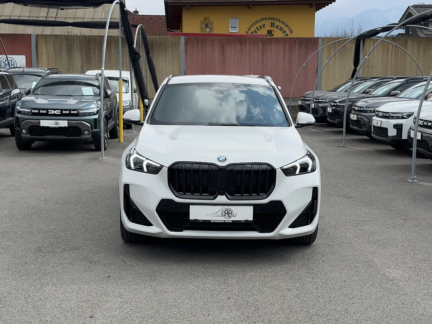 BMW X1 xDrive25e Aut. M-Sport Pro AHK HeadUp DrivingAs... Weiß - 2