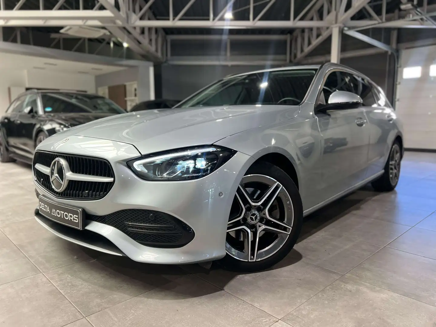Mercedes-Benz C 200 d (2.0) - 9G - AMG velgenCamera Rouge - 1