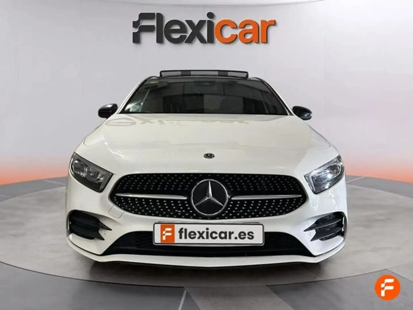 Mercedes-Benz A 200 d Blanc - 2