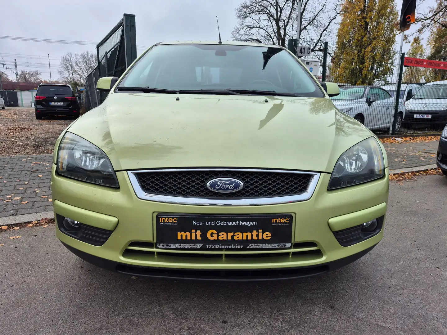 Ford Focus Titanium Anhängerkupplung Klimaauto. Serviceh. Grün - 2