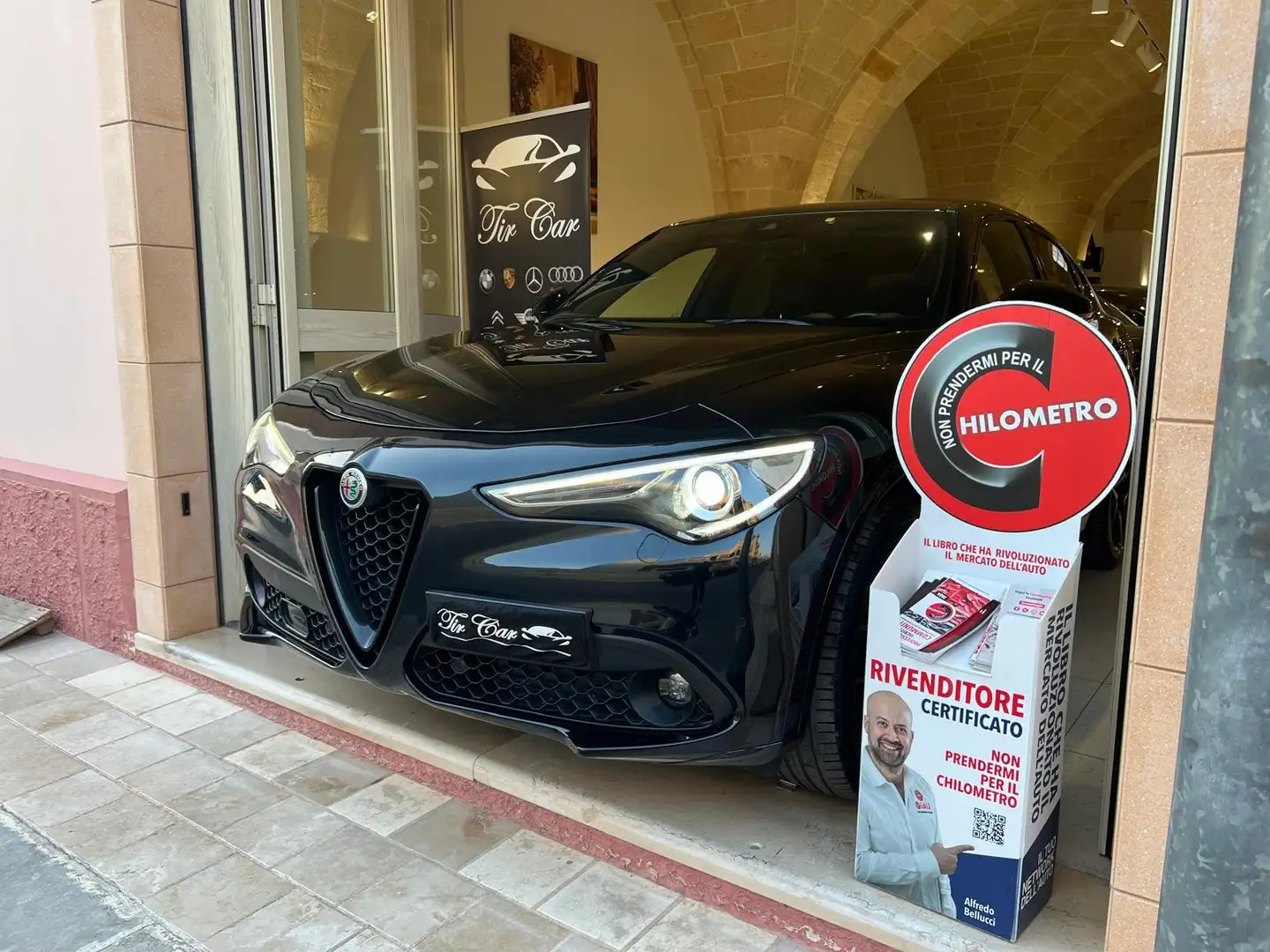 Alfa Romeo Stelvio Stelvio 2.2 t Veloce Q4 210cv auto Nero - 1