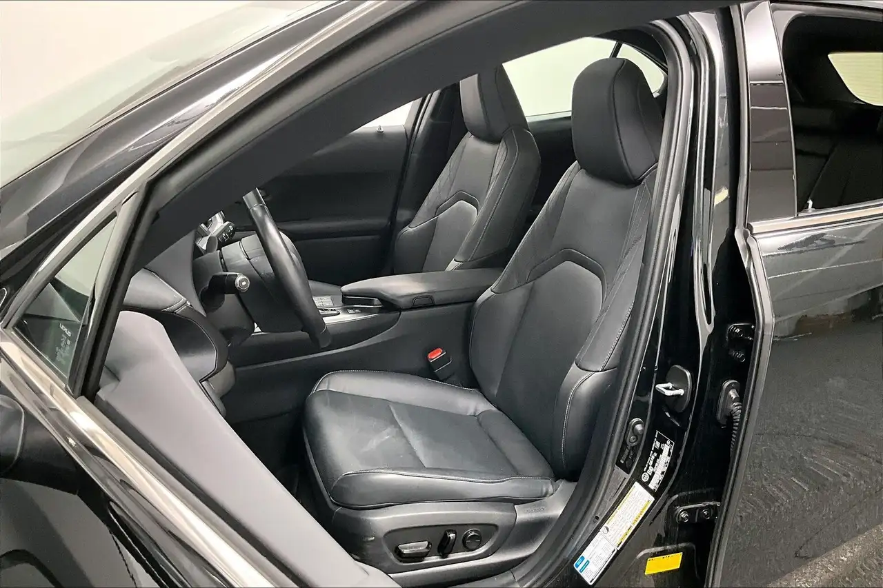 Lexus UX fotografie Lexus UX