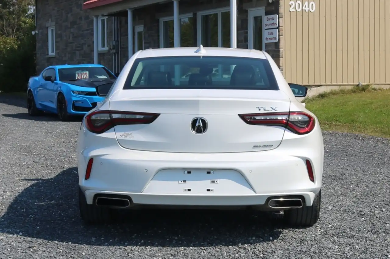 Acura TLX снимка Acura TLX