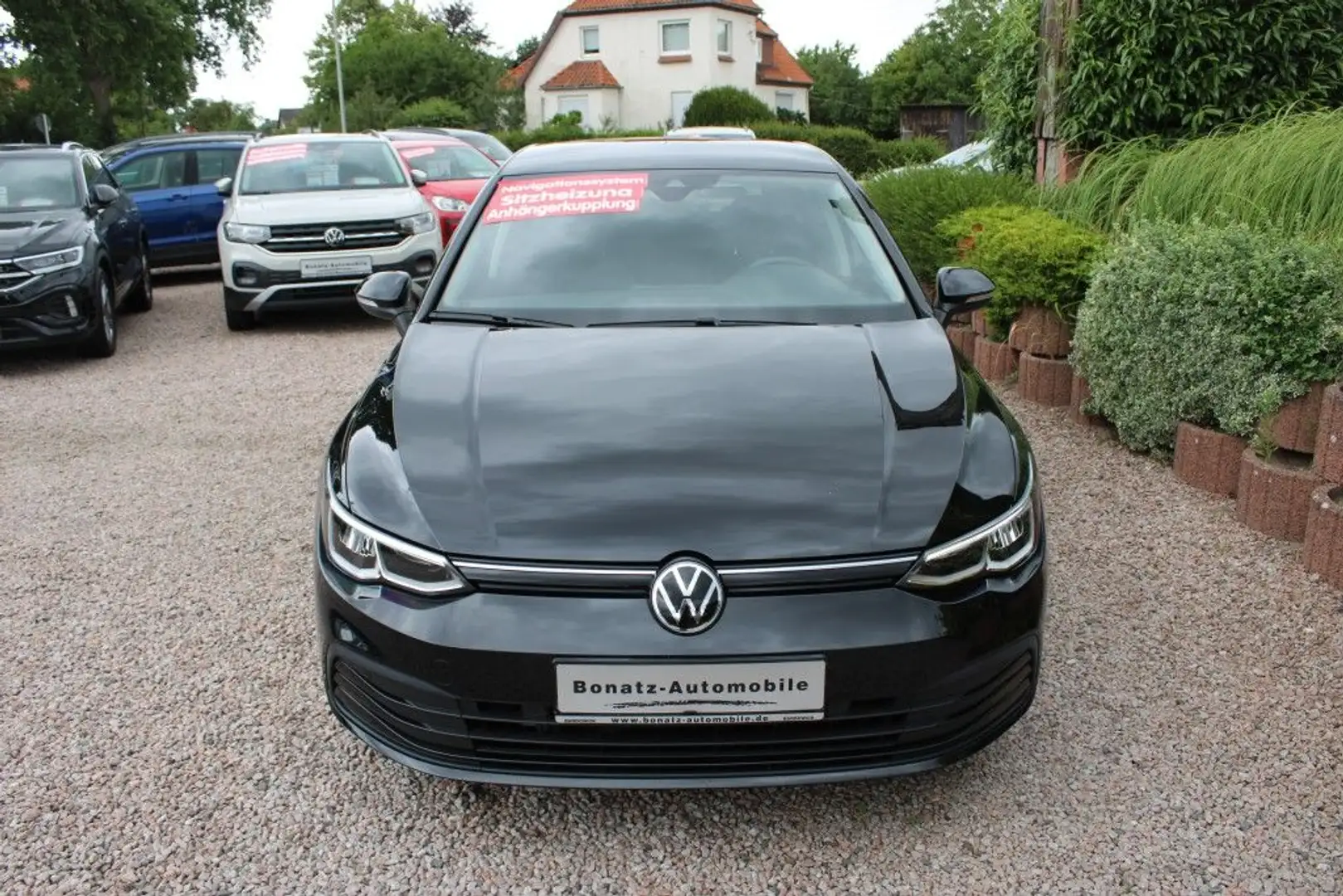 Volkswagen Golf 1.5 TSI Life *AHK,Nav,Klimatr,Sitzhzg,APP,LED,ACC* Negro - 2