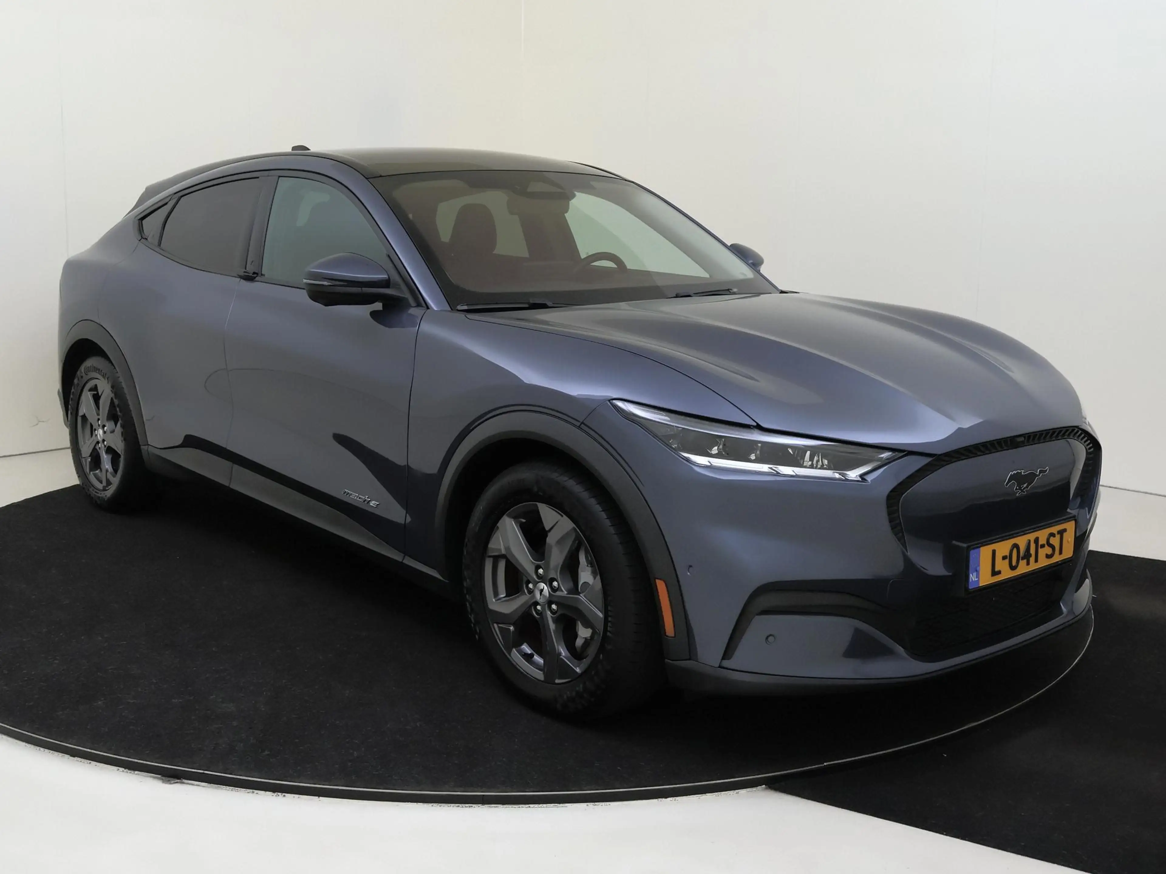 Ford Mustang Mach-E RWD 75 kWh Technology plus pakket | Navigatie Full — photo 2