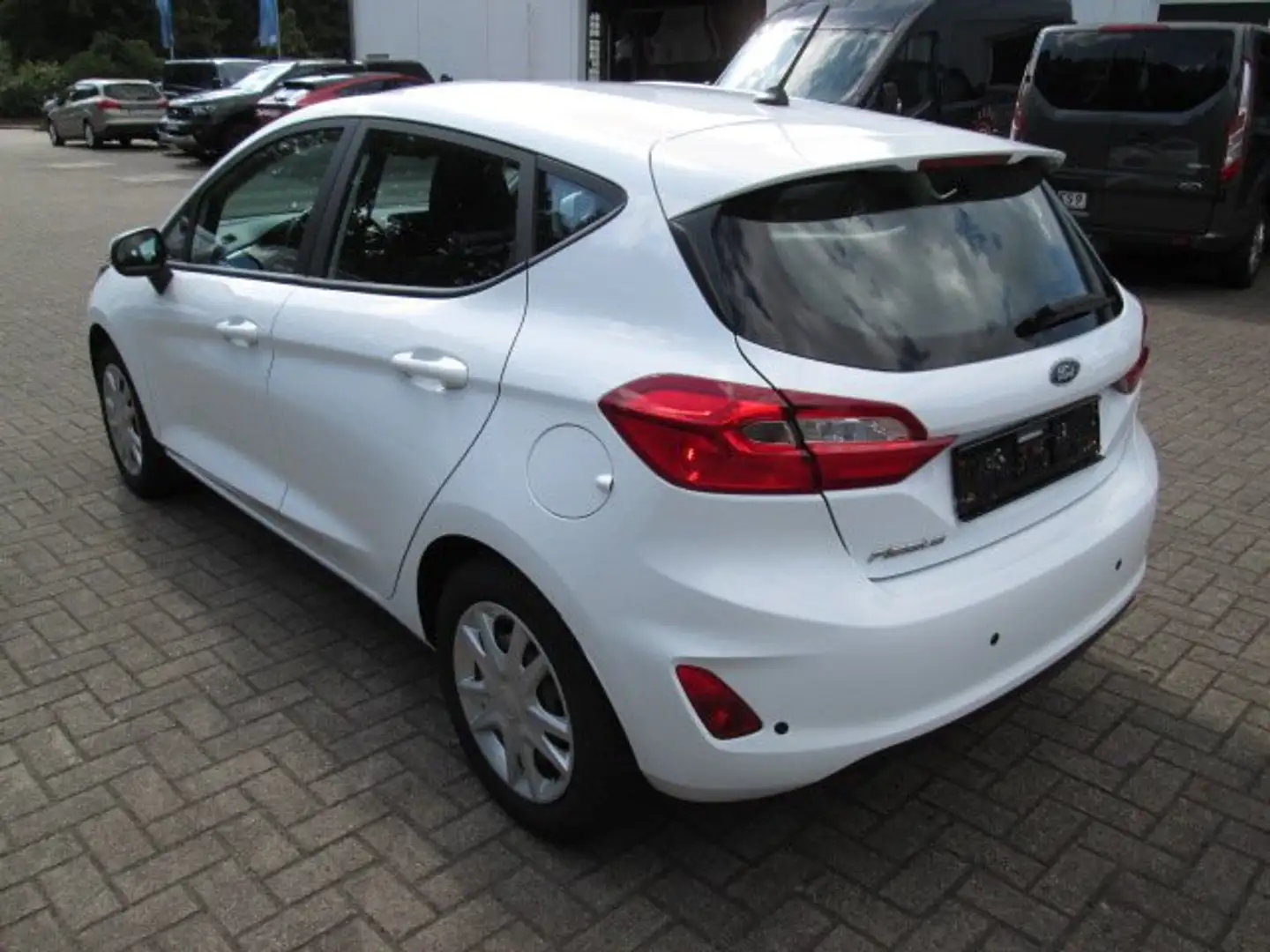 Ford Fiesta 1.1 S Weiß - 2