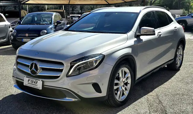 Mercedes-Benz GLA 220 d (cdi) Premium 4matic 170cv auto