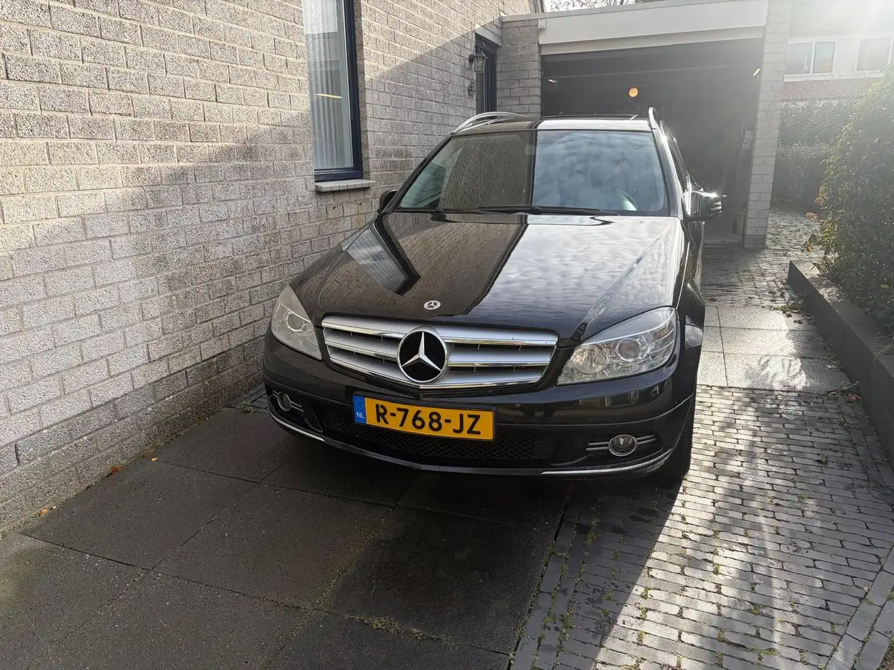 Mercedes-Benz C 180
