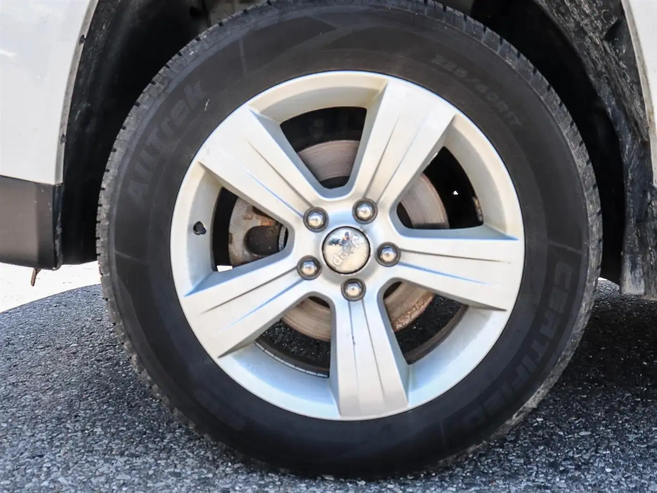 Jeep Compass photo Jeep Compass