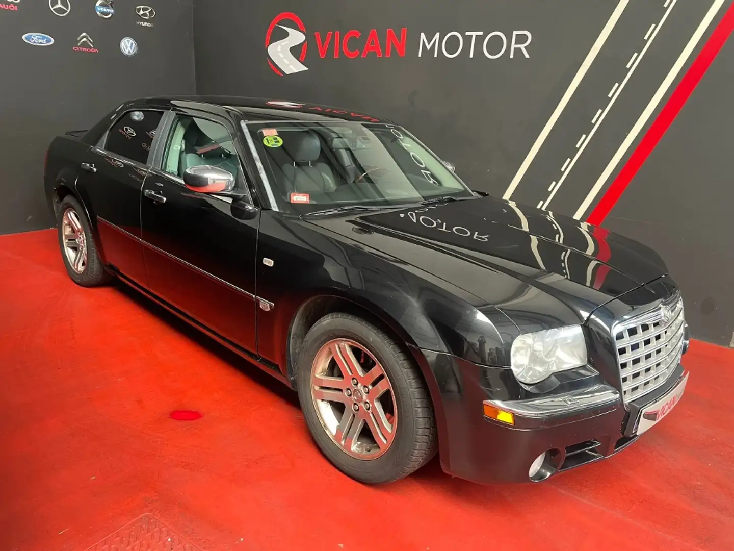 Chrysler 300C 3.0CRD Aut. Noir - 1
