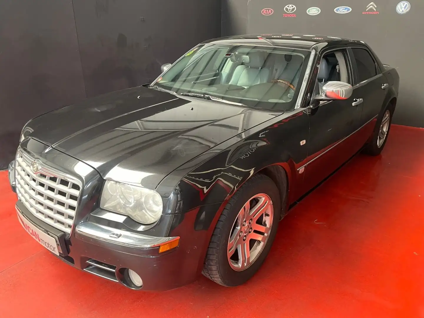 Chrysler 300C 3.0CRD Aut. Noir - 2