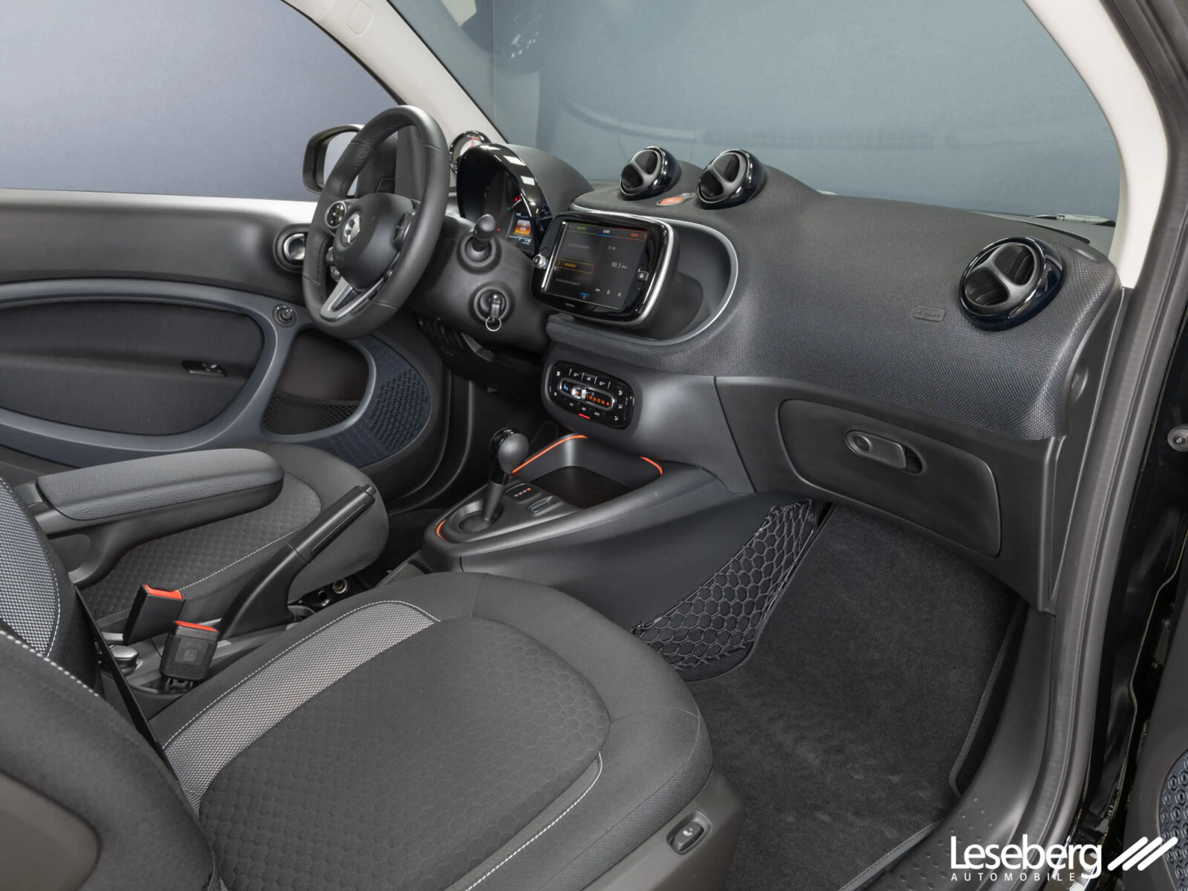 smart forTwo ForTwo Coupé EQ Passion LED/22kW/Pano/Kamera/DAB — photo 14