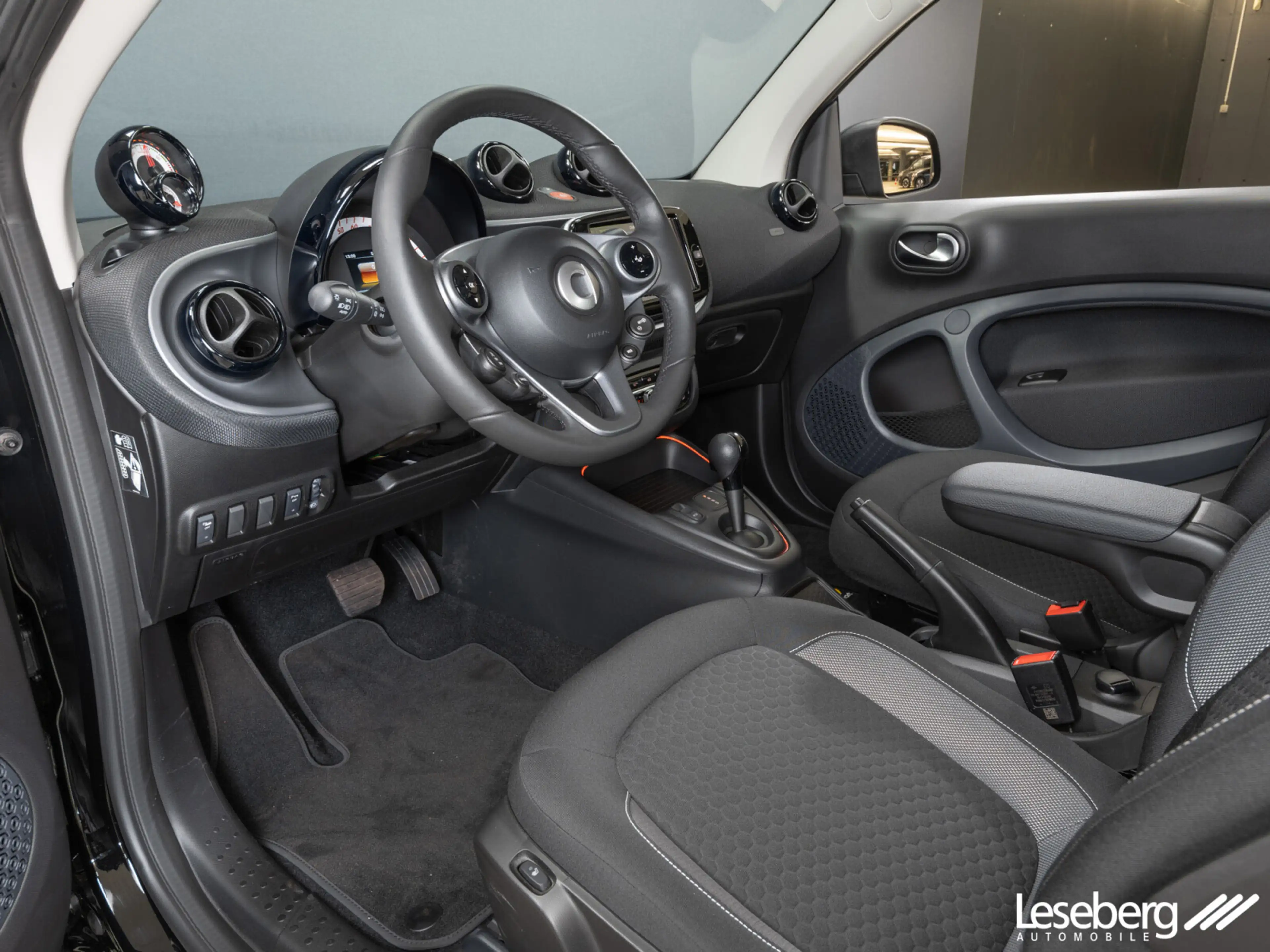 smart forTwo ForTwo Coupé EQ Passion LED/22kW/Pano/Kamera/DAB — photo 10