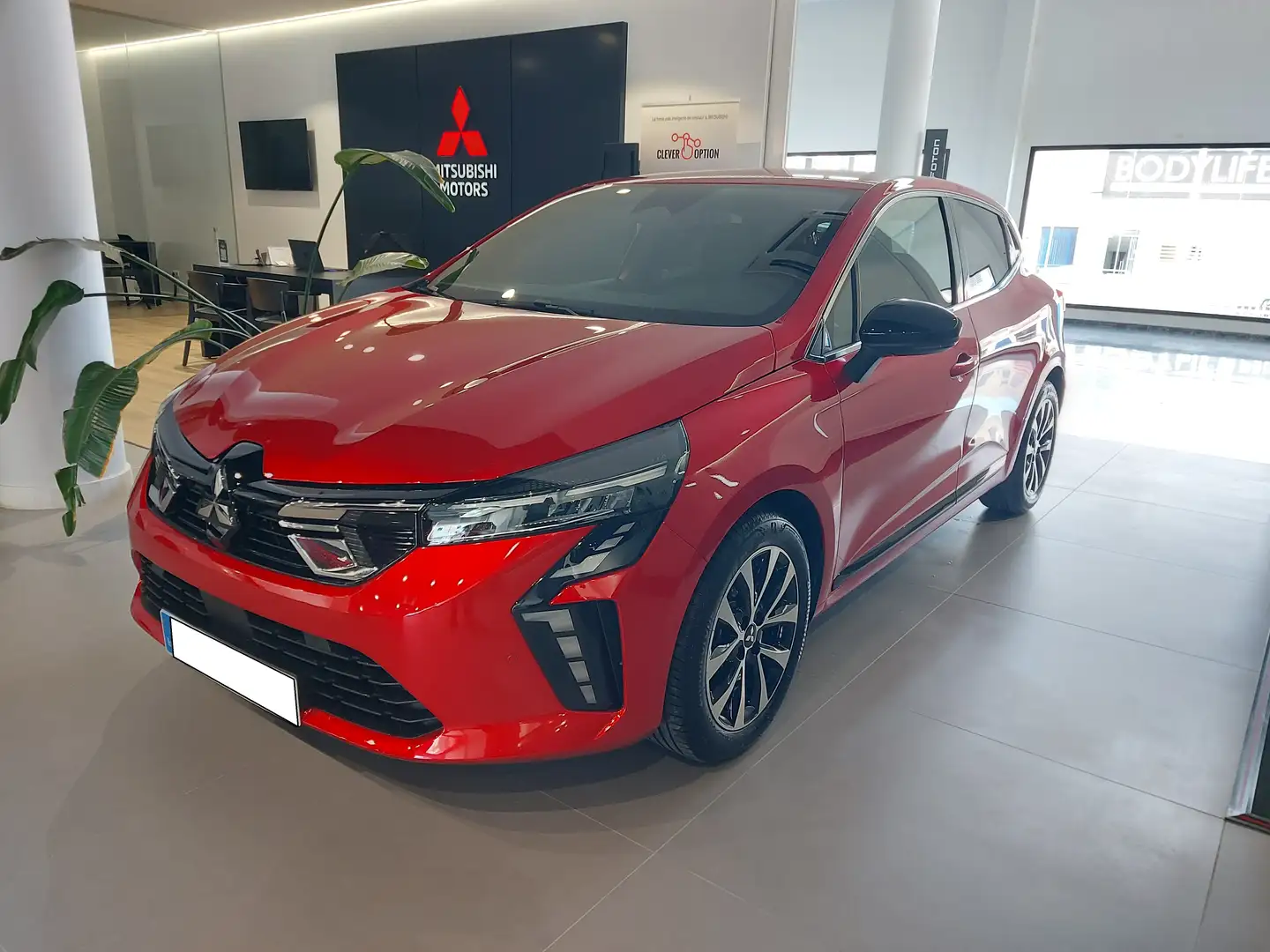Mitsubishi Colt 100T Kaiteki Rojo - 1