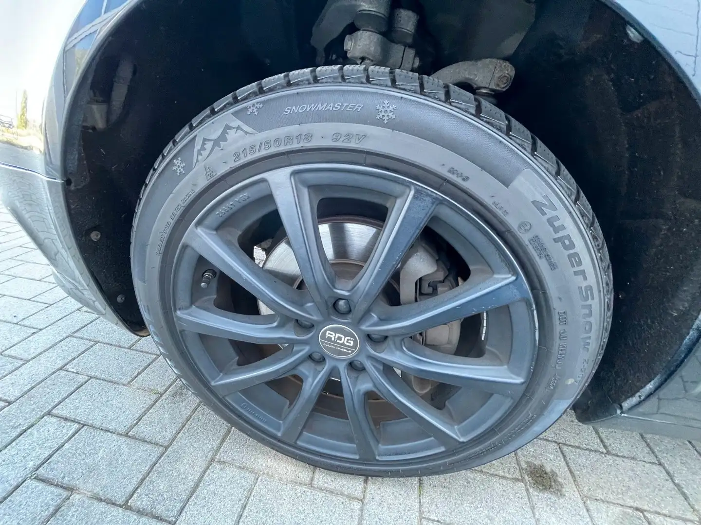 Audi A6 Avant 2.0 TDI*Autom*Leder*Navi*AHK Negro - 2