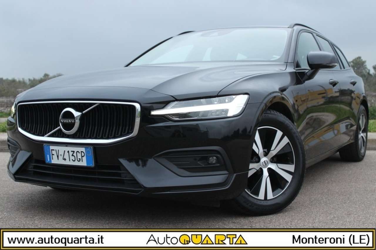 Volvo V60 2.0 D3 150cv *PELLE *RETROCAMERA