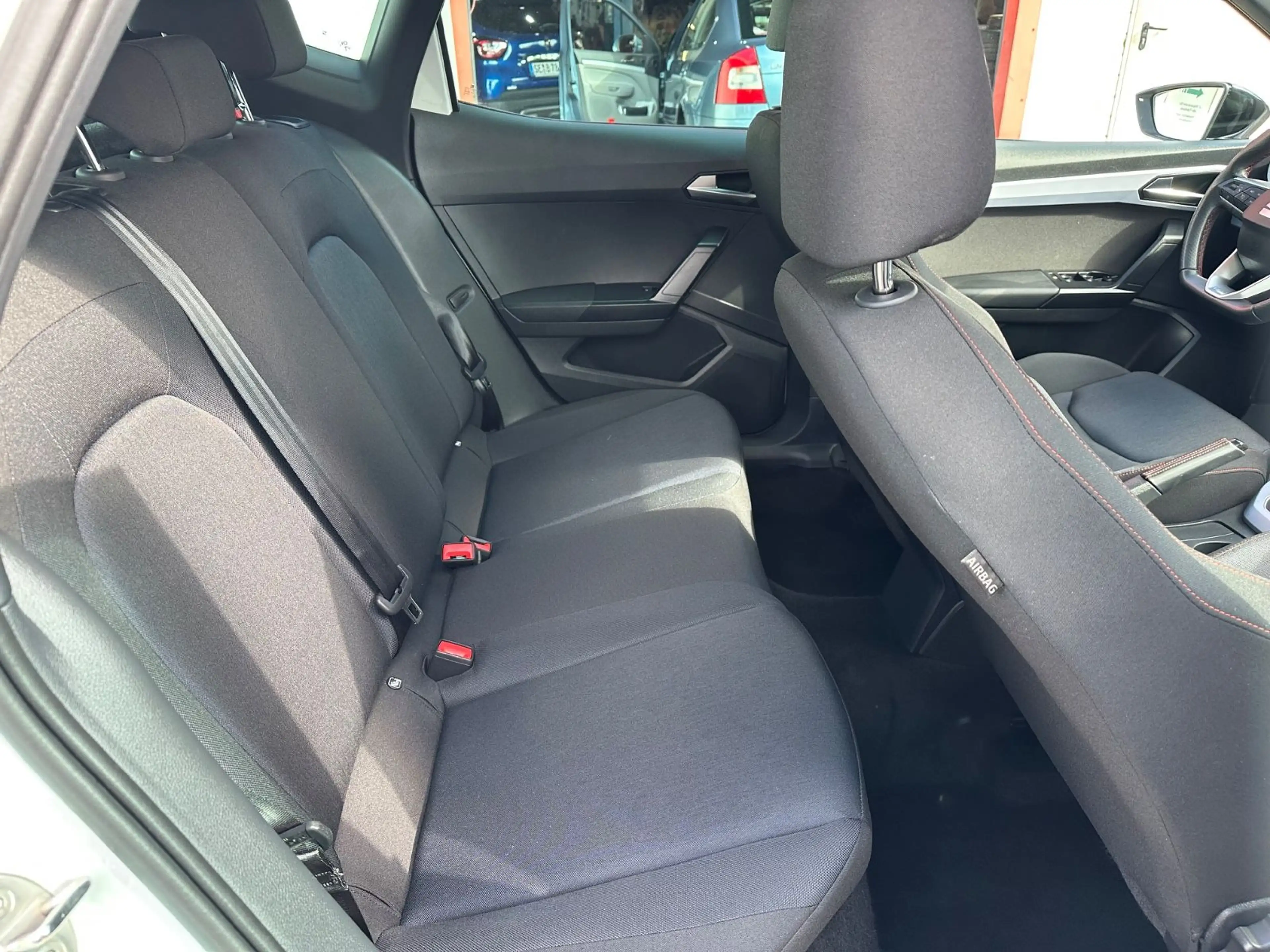 SEAT Arona FR/VIRTUAL/NAVI/SHZ/ACC/APPLE CP/KAM/PDC — photo 13
