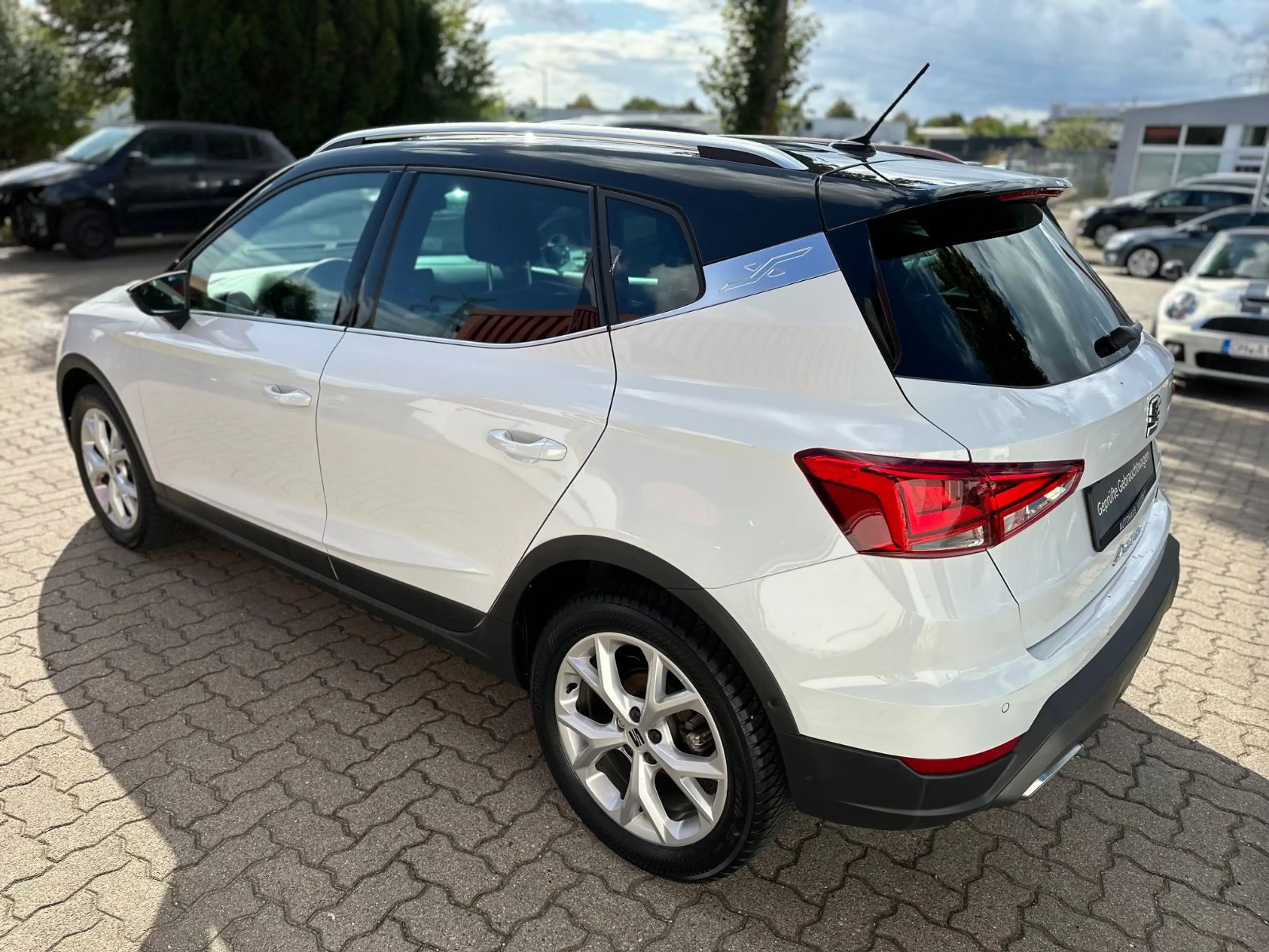 SEAT Arona FR/VIRTUAL/NAVI/SHZ/ACC/APPLE CP/KAM/PDC — photo 7