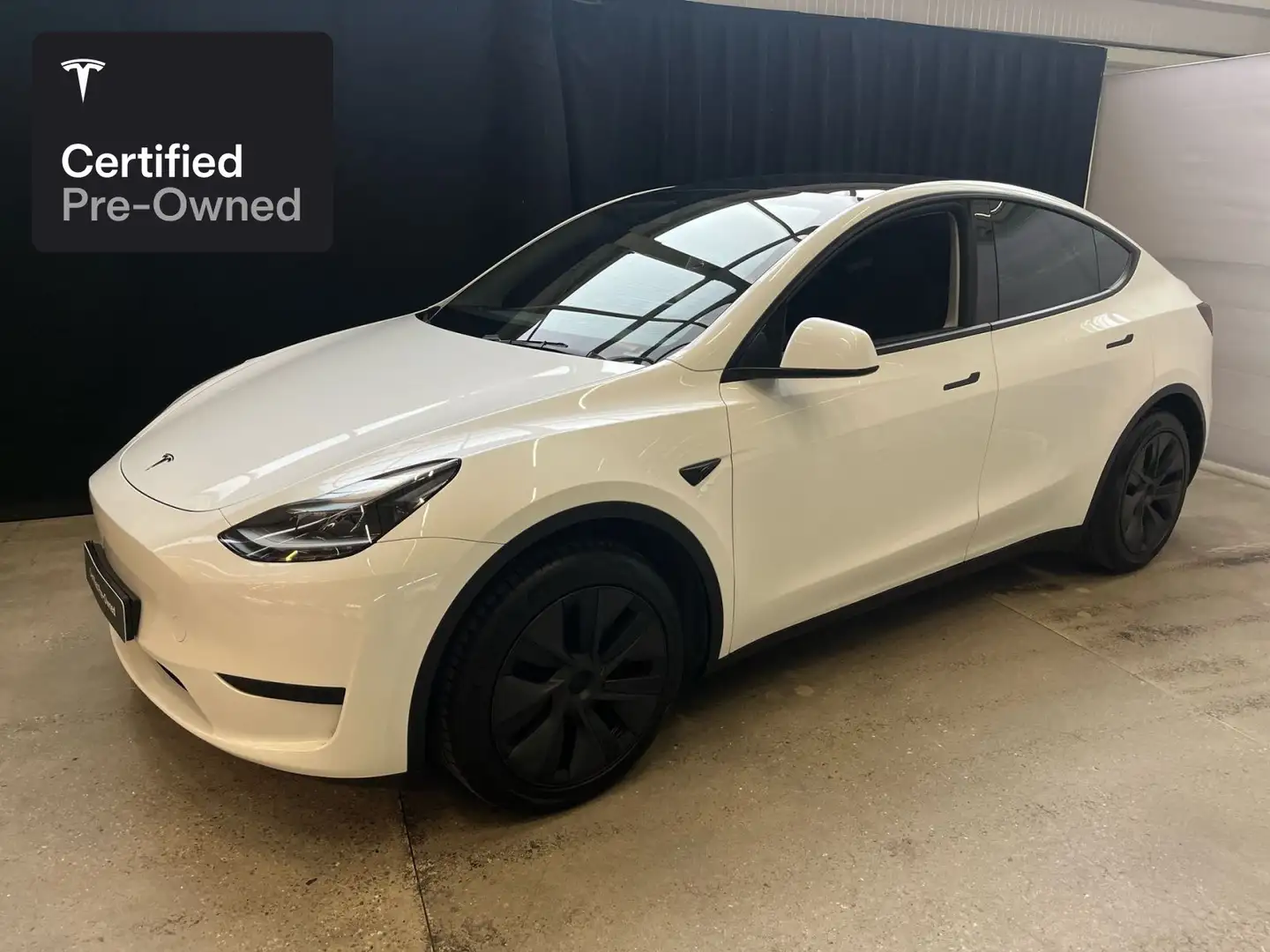 Tesla Model Y Rear-Wheel Drive "Certified Pre-Owned" Blanc - 2