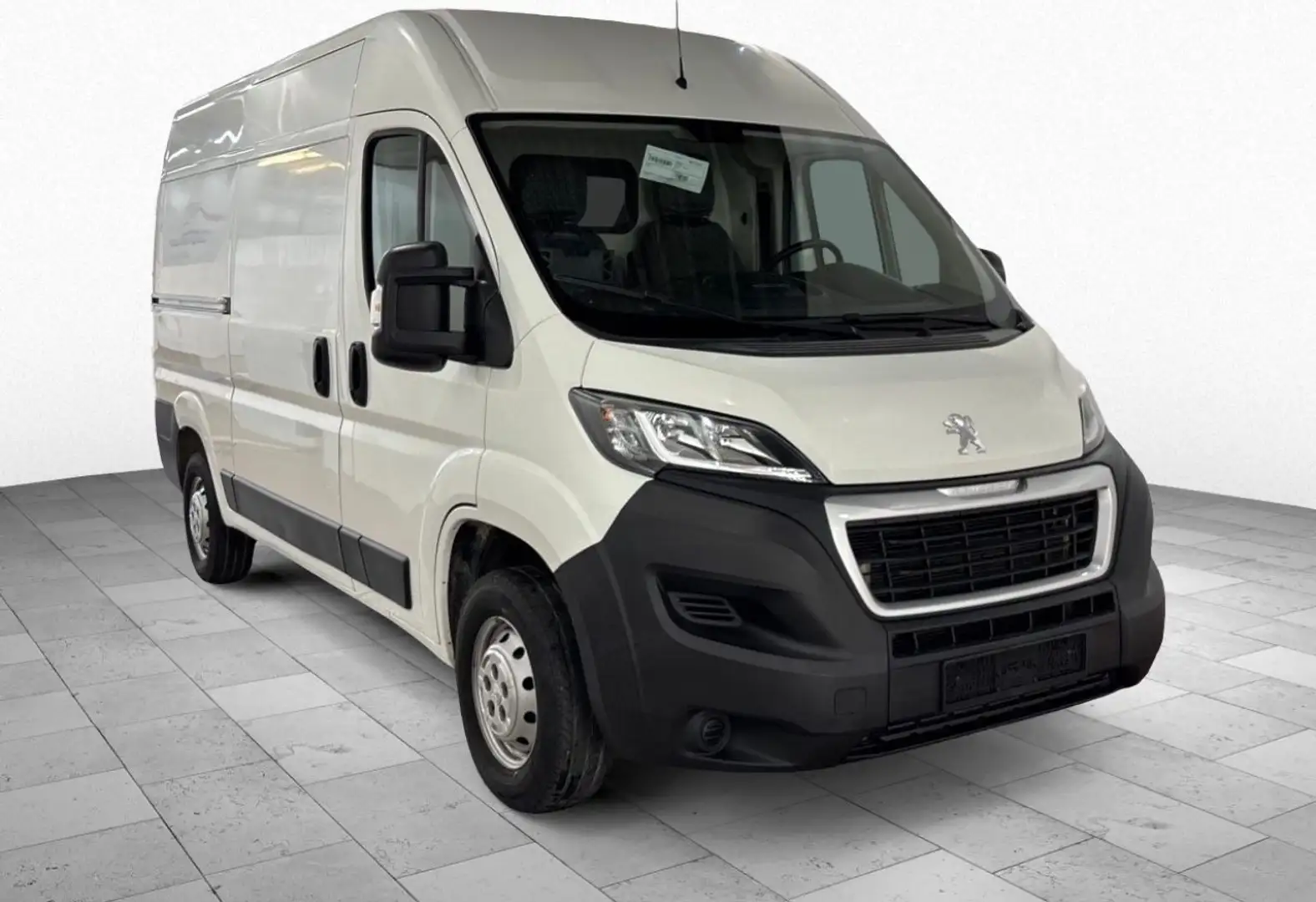Peugeot Boxer 335 L2H2 BlueHDi 130 KLIMA SORTIMO AHK SHZ Weiß - 2