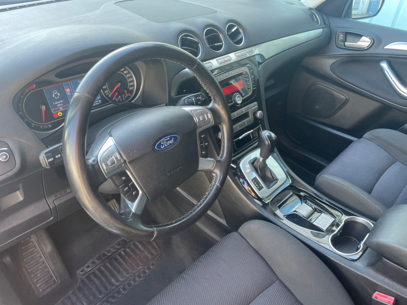 Ford S-Max S-MAX Titanium AUTOMATIK TÜV+SERVICE NEU ! — photo 6