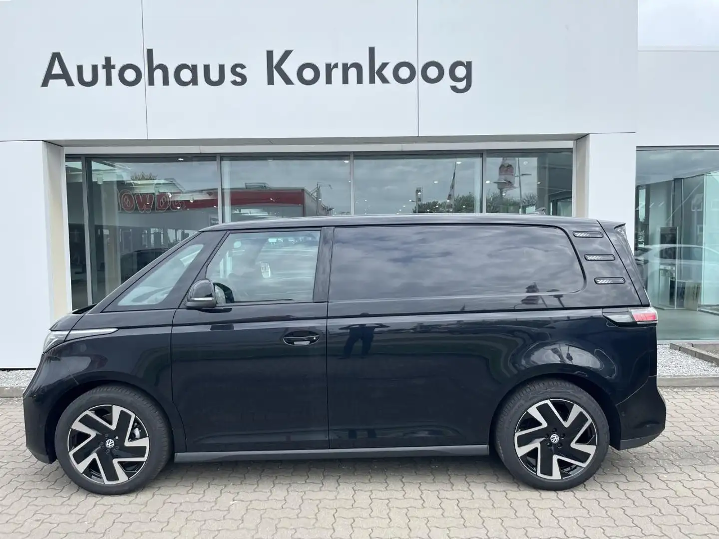 Volkswagen ID. Buzz Cargo Navi LED Klima Standhzg el. Fenster Schwarz - 1