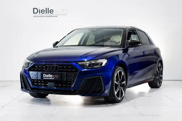 Audi A1 A1 Sportback 30 1.0 tfsi S s-tronic BLACK EDITION