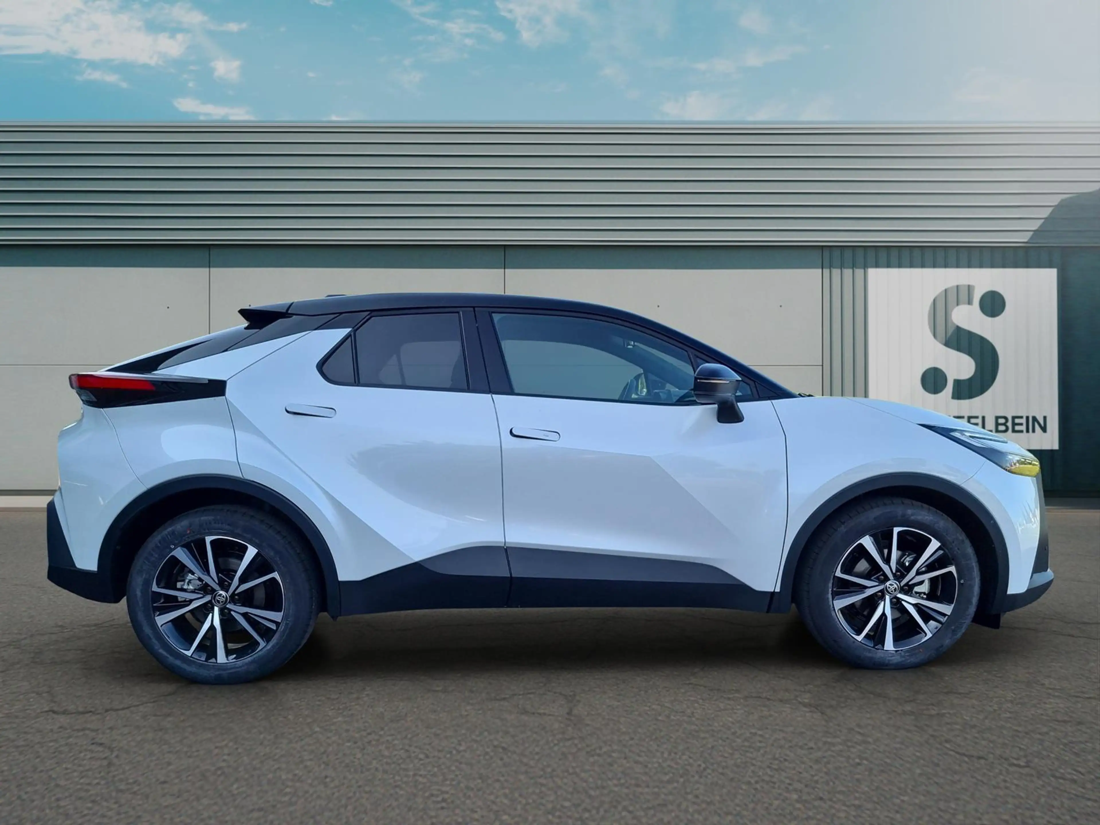 Toyota C-HR 1,8 Hybrid Teamplayer LED+SHZ+ACC+eHk — photo 9